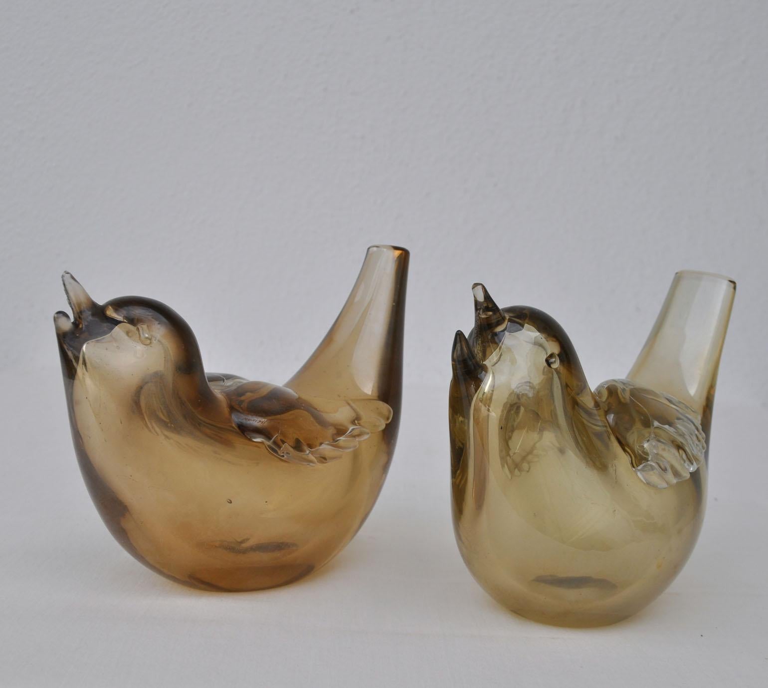 Mid-20th Century Pair of Chirping Birds, Hand Blown Iridescent Gold Crystal Glass by Paolo Venini