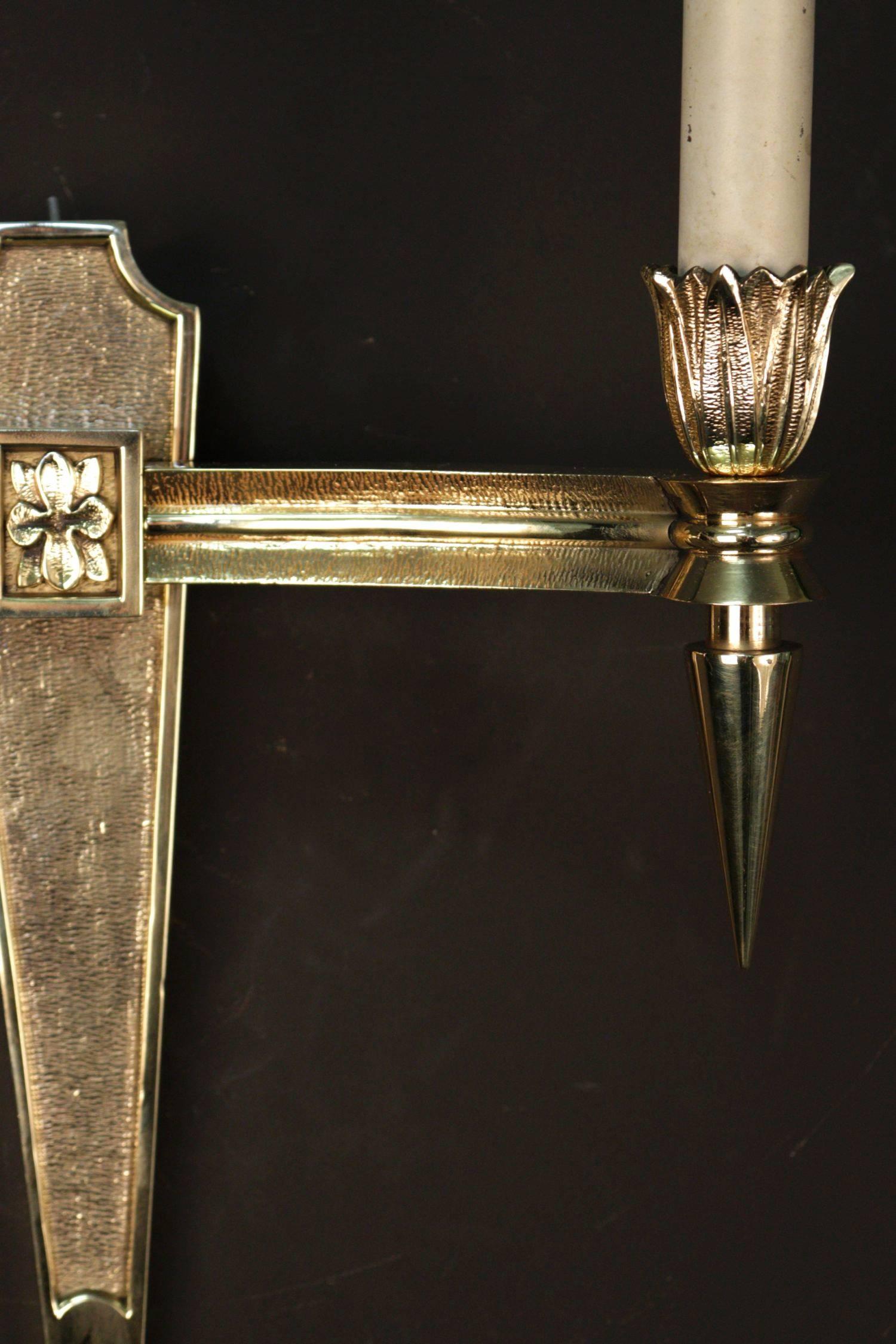20th Century Pair of Chiseled Bronze Sconces For Sale