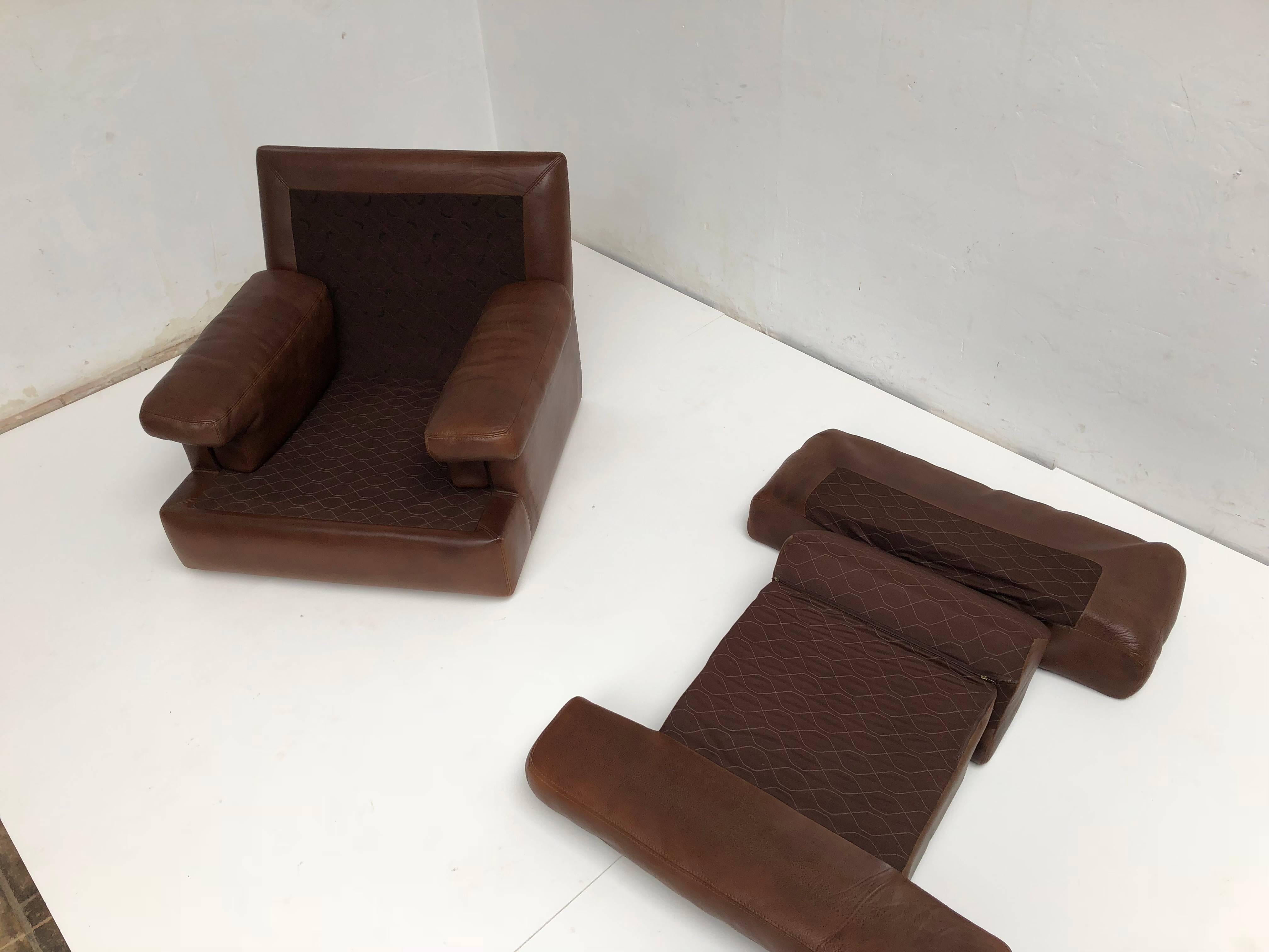 Pair of Chocolate Brown Vintage Leather Roche Bobois Lounge Chairs, 1970s 4