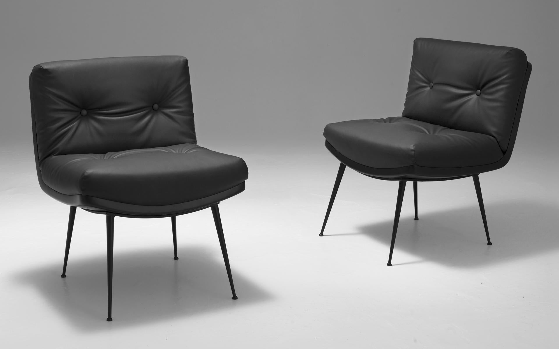 Pair of Chris chair by Imperfettolab
Dimensions: 70 x 60 x H 84 cm
Materials: Fibreglass, Leatherette

Imperfetto Lab
Who we are? We are a family.
Verter Turroni, Emanuela Ravelli and our children Elia, Margherita and Eusebio.
All together,
