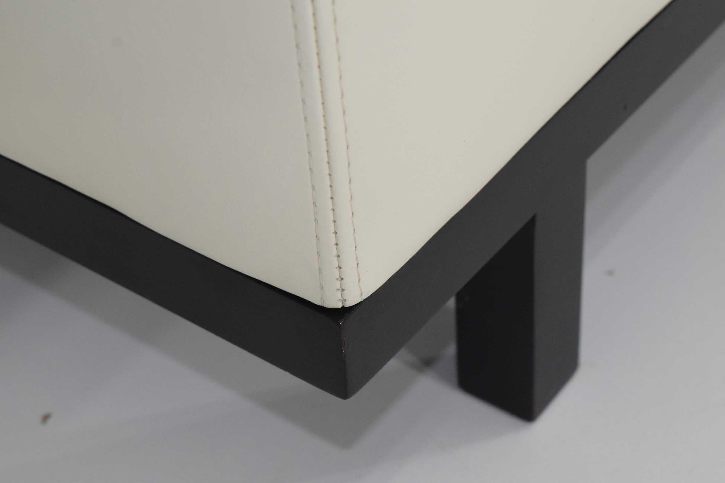 liagre bench