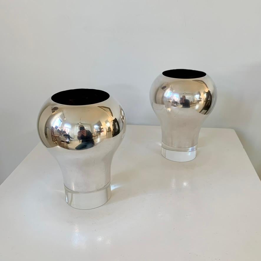 Paire de lampes de bureau signées Christofle, en métal argenté et perspex, vers 1960, France. en vente 5