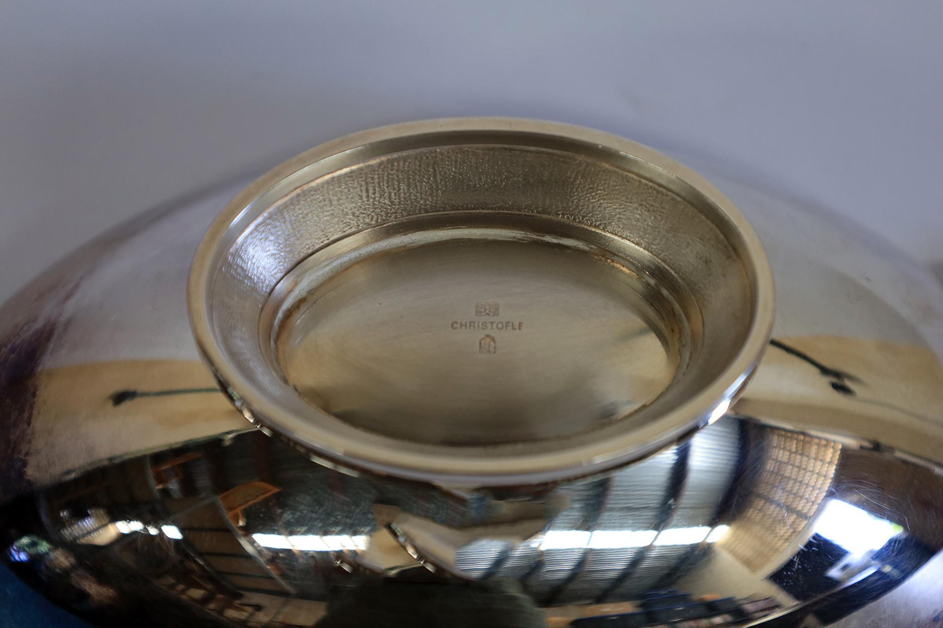 Art Deco Pair of Christofle Silver Plated Sauce / Gravy Boat For Sale