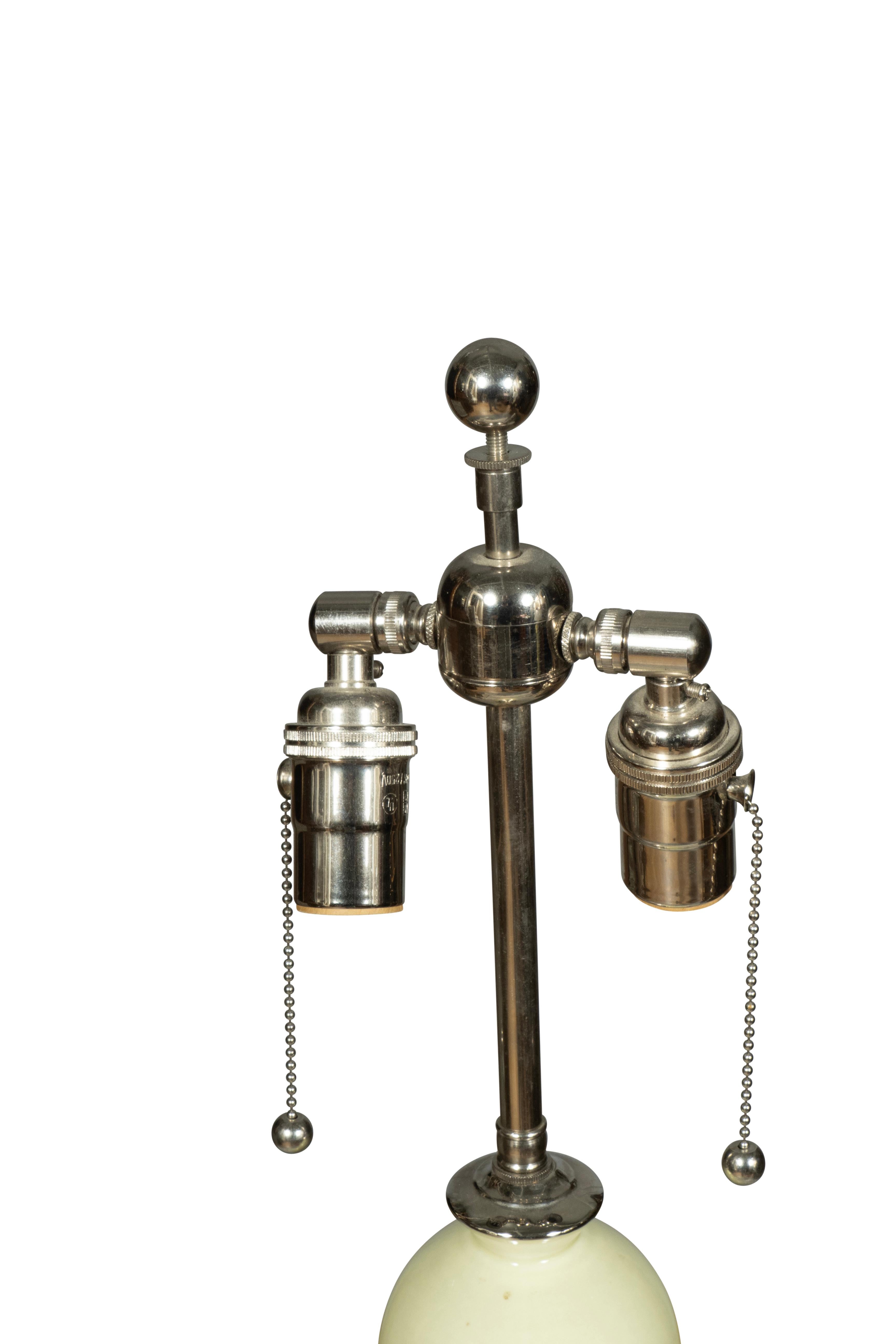 Paire de lampes de table Christopher Spitzmiller à triple gourde en vente 1