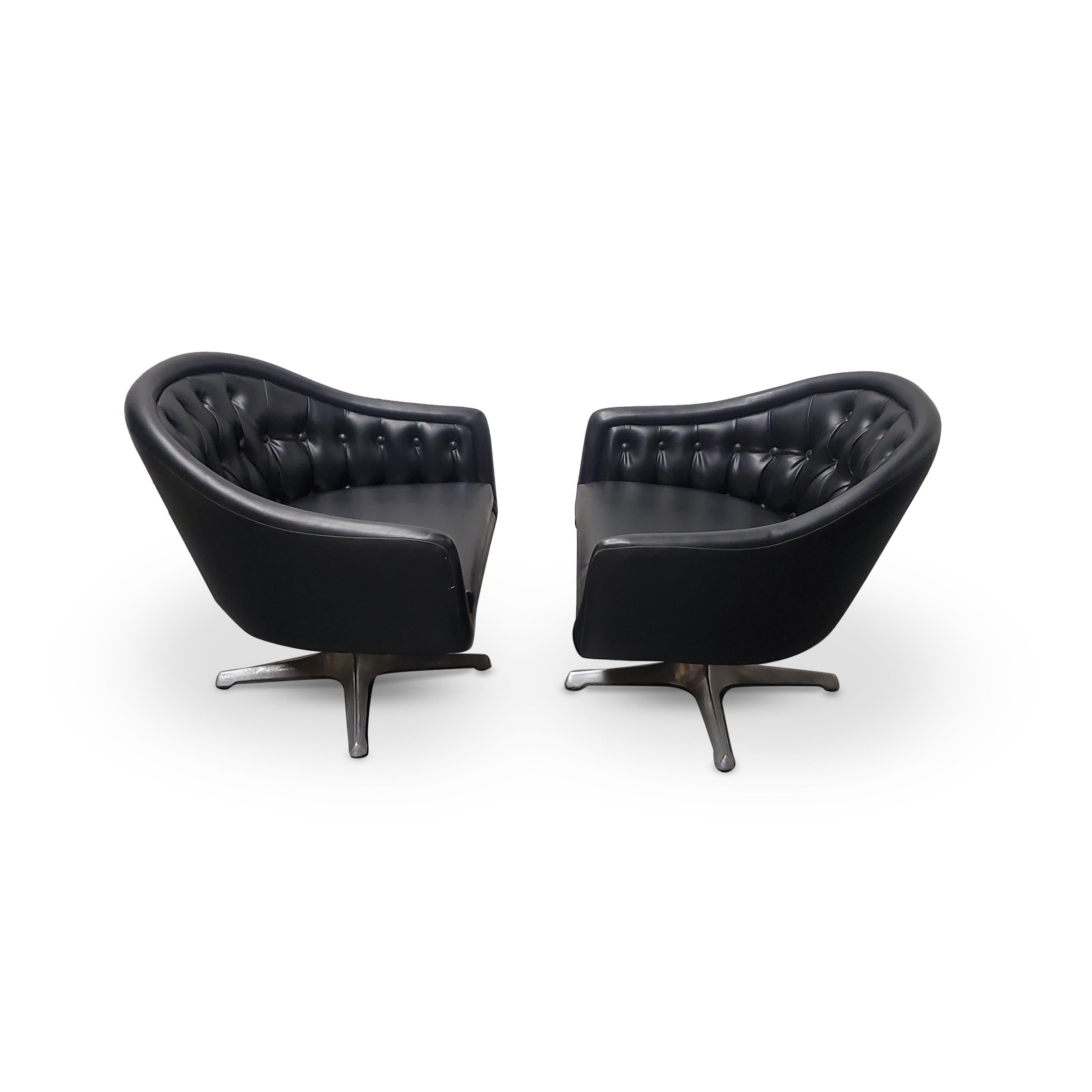 Pair of Chromcraft Black Tufted Swivel Lounge Chairs   In Good Condition In Middlesex, NJ