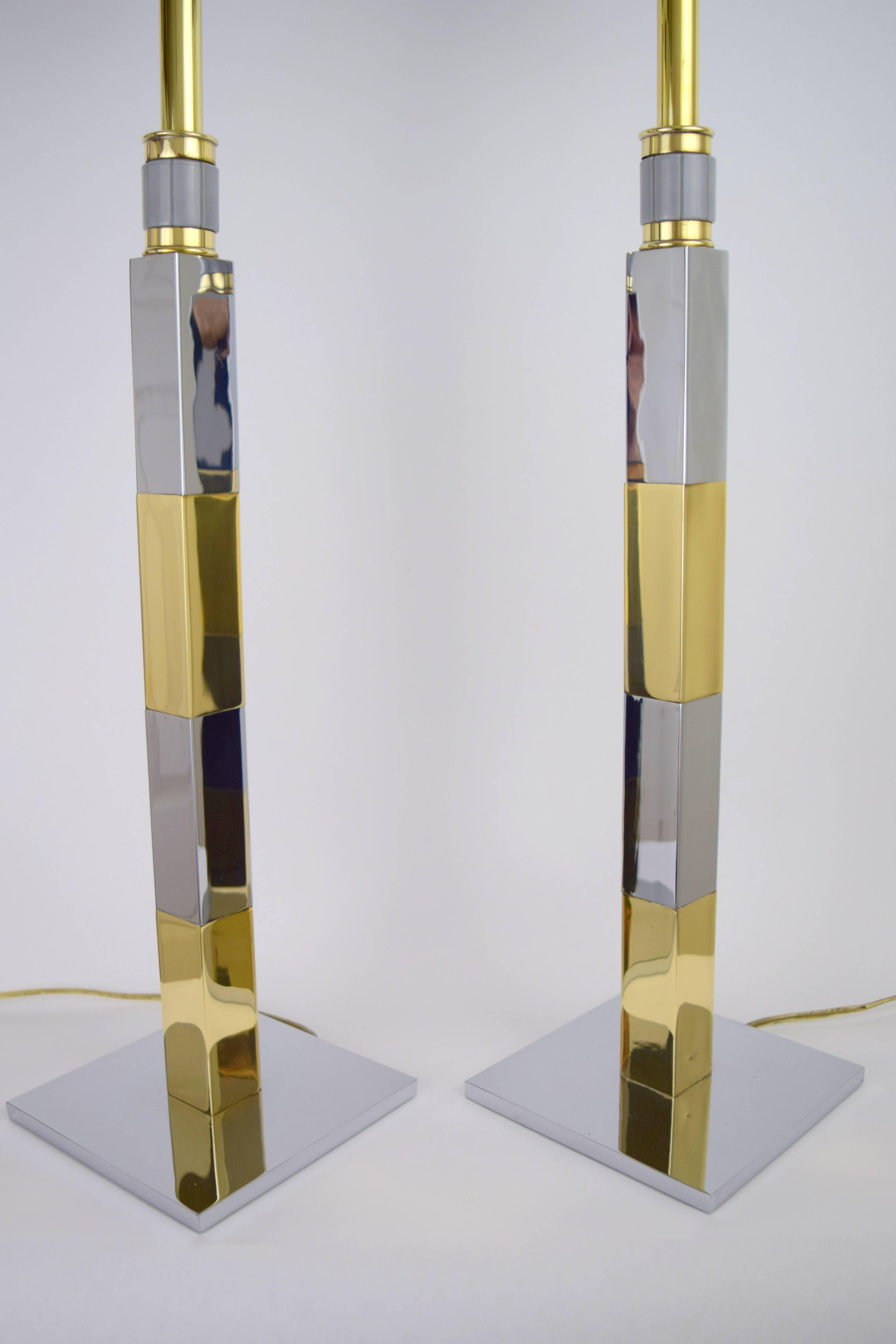 Mid-Century Modern Pair of Chrome and Brass Lamps by Stewart Ross James for Hansen For Sale