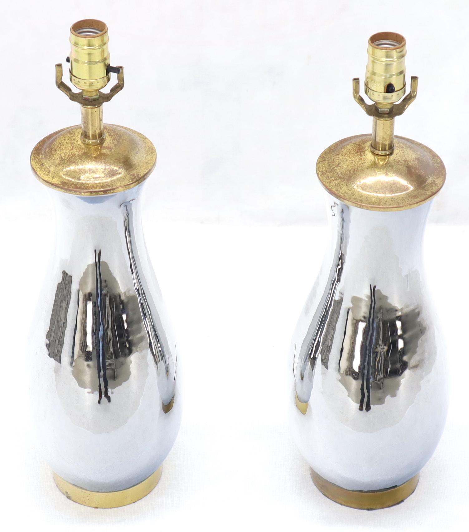 Mid-Century Modern Pair of Chrome and Brass Vase Shape Table Lamps For Sale