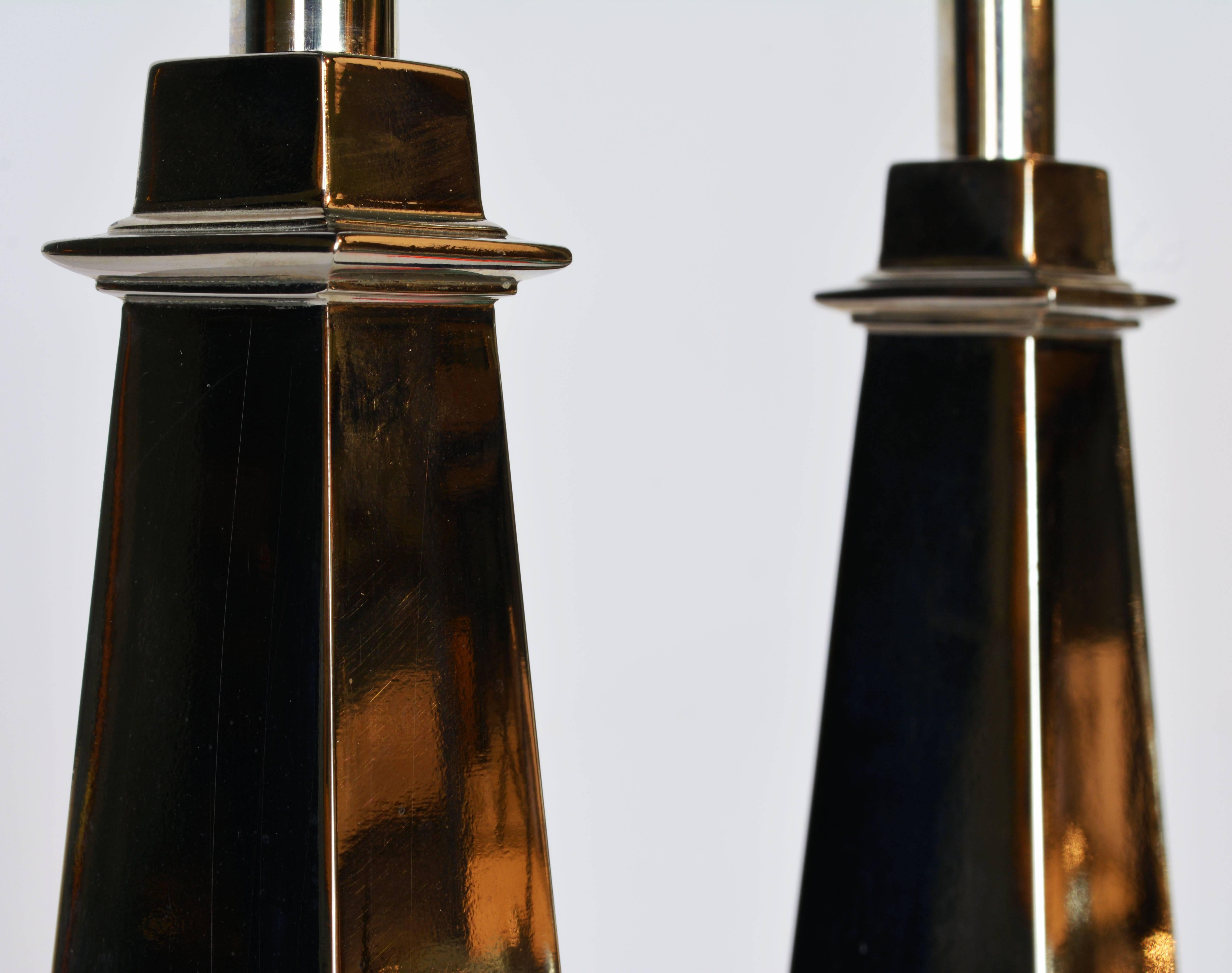 20th Century Pair of Chrome and Ebonized Wood Obelisk Lamps by Tommi Parzinger for Stiffel