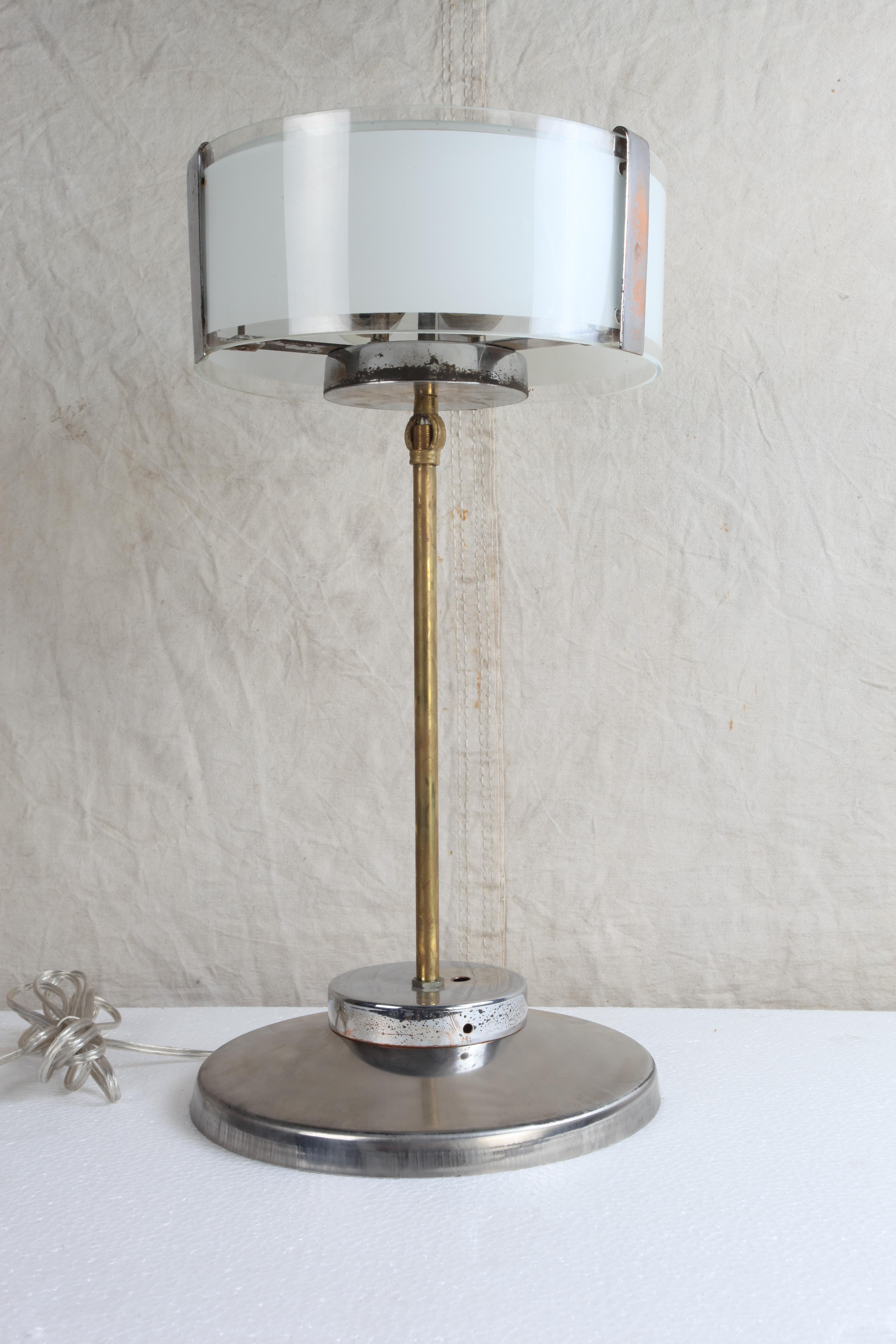 Pair of Chrome and Frosted Glass Mid-Century Modern Table Lamps or Pendants In Good Condition For Sale In Nantucket, MA
