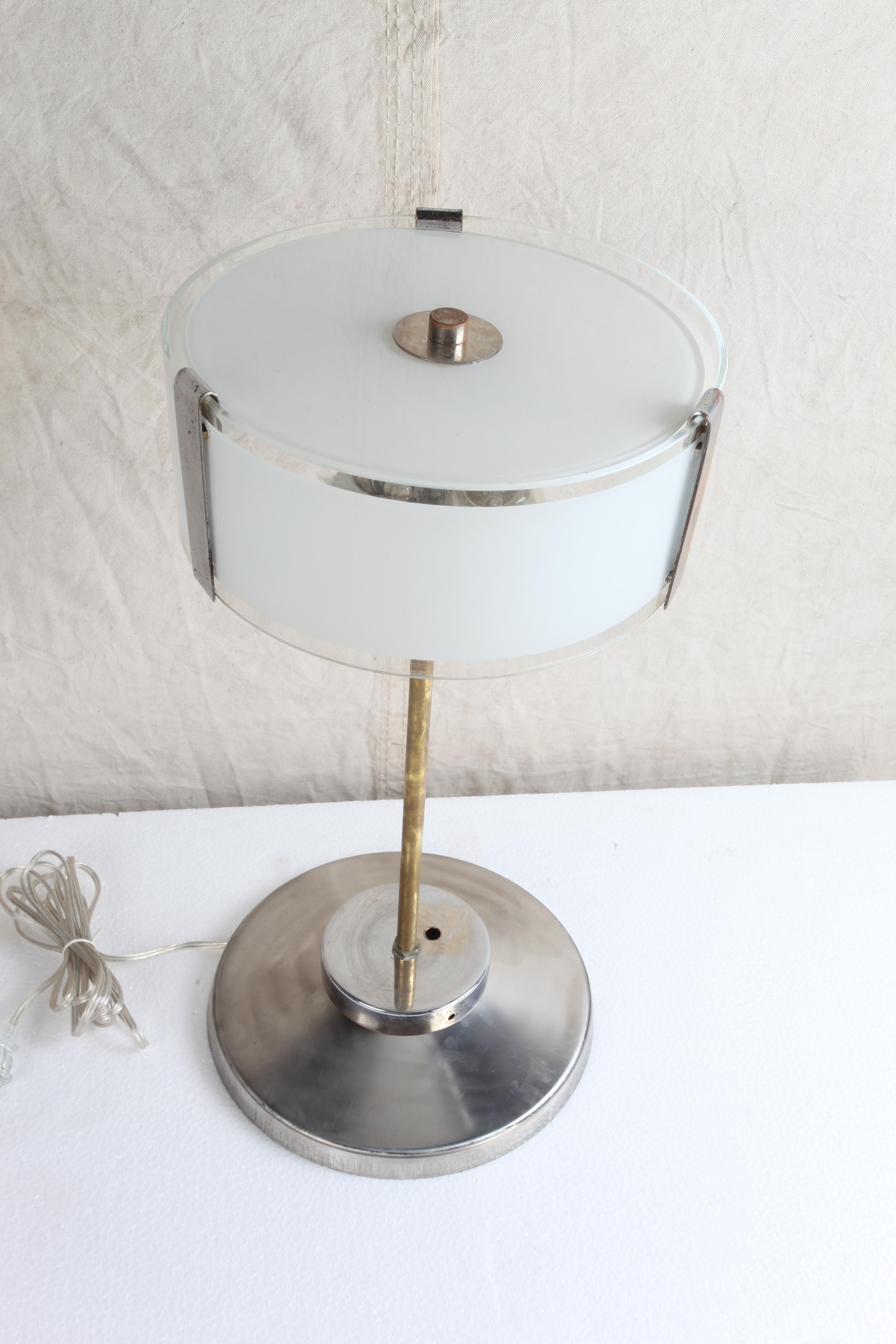 20th Century Pair of Chrome and Frosted Glass Mid-Century Modern Table Lamps or Pendants For Sale