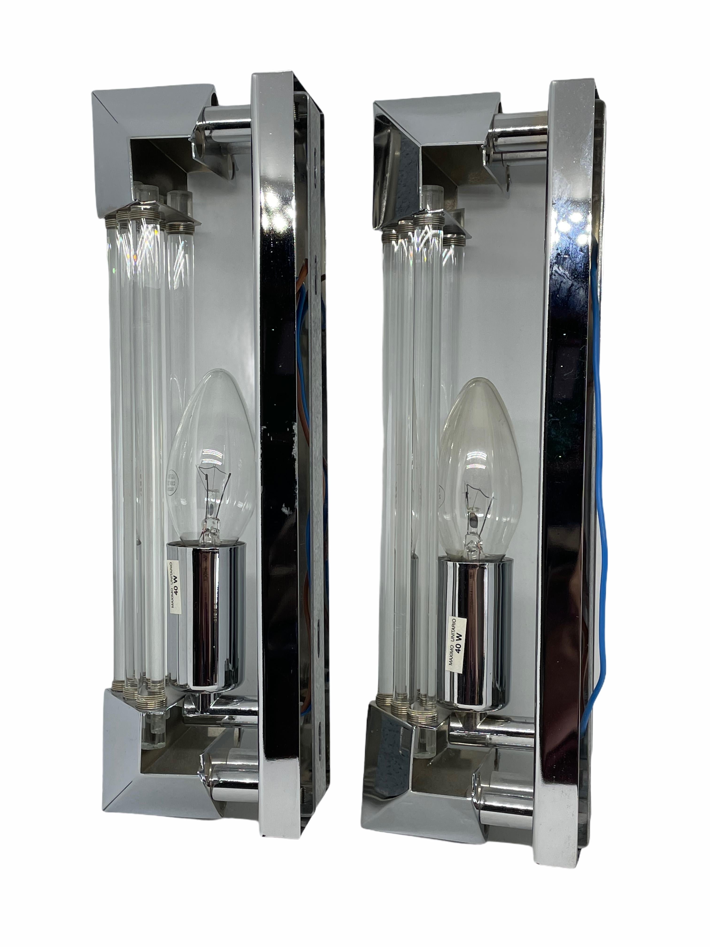 Pair of Chrome and Glass Rod Wall Sconces Art Deco Style, Honsel, Germany In Good Condition For Sale In Nuernberg, DE