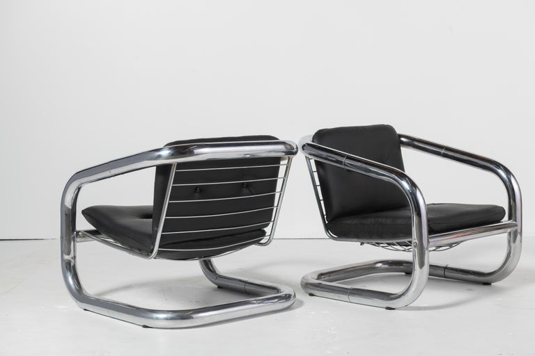 Pair of Chrome and Leather Armchairs by L'Atelier San Paulo For Sale 3