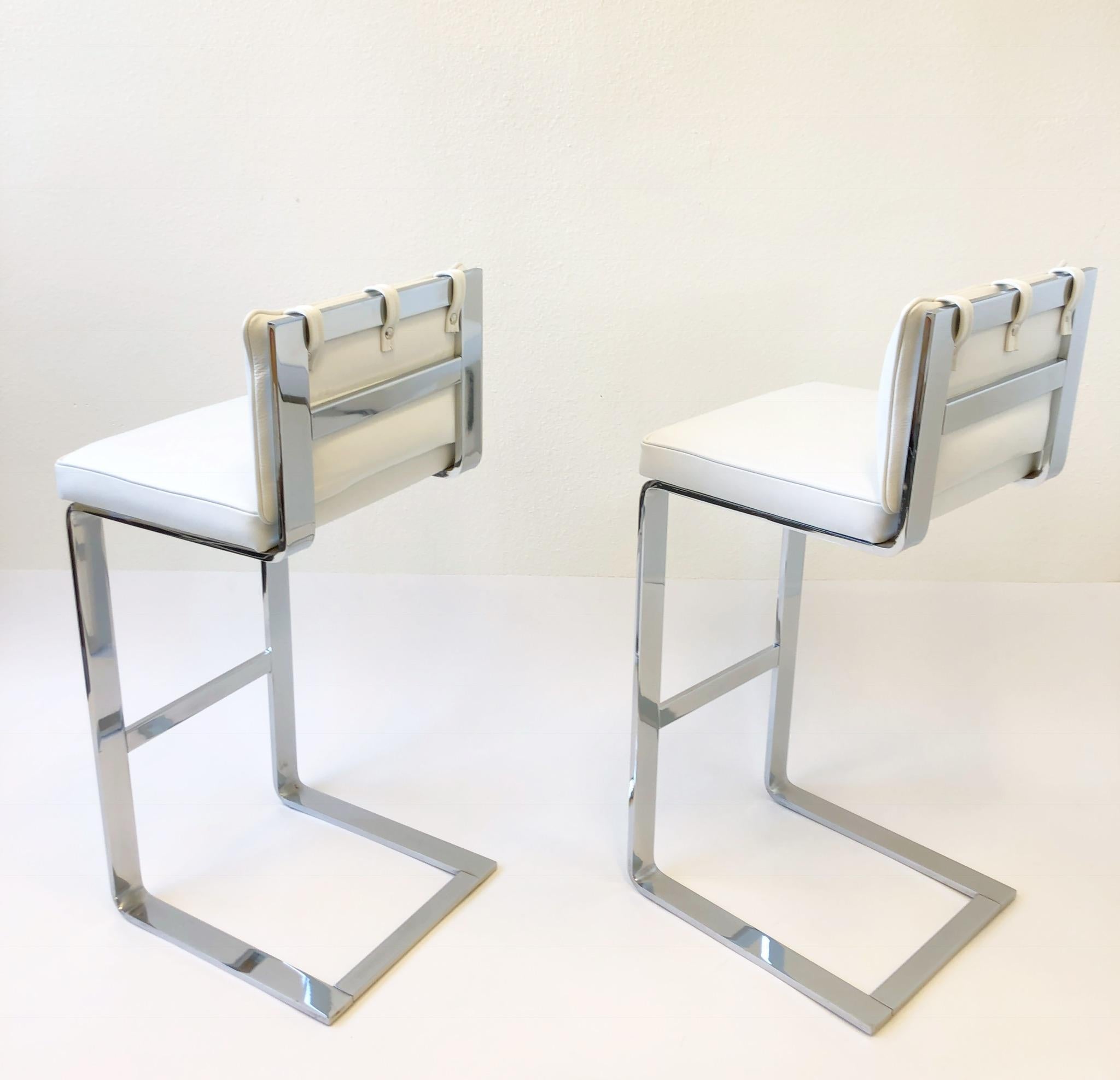 Polished Pair of Chrome and Leather Barstool by Milo Baughman