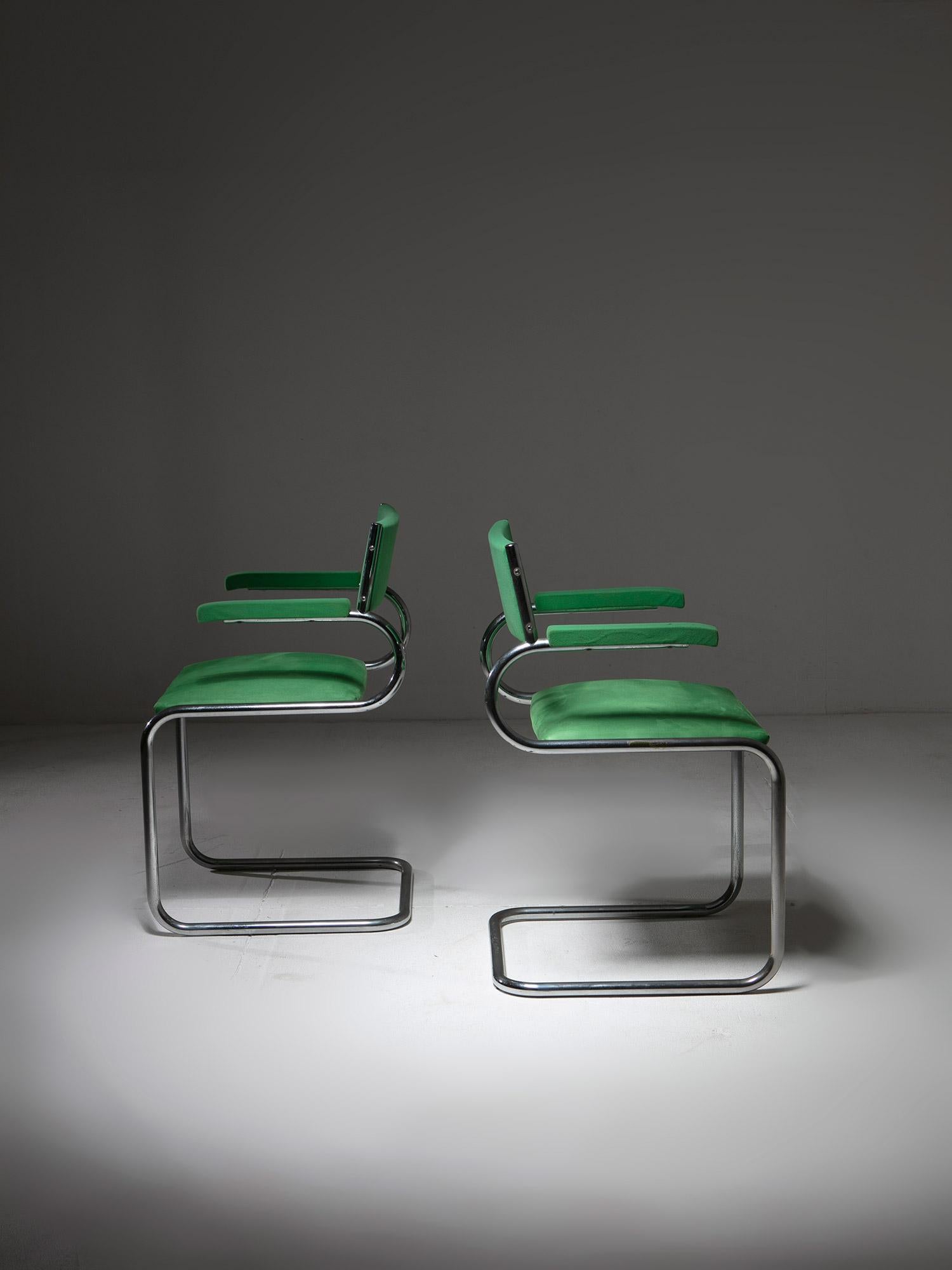 Pair of Chrome and Velvet Armchairs by Luigi Saccardo for Arrmet, Italy, 1970s In Good Condition For Sale In Milan, IT