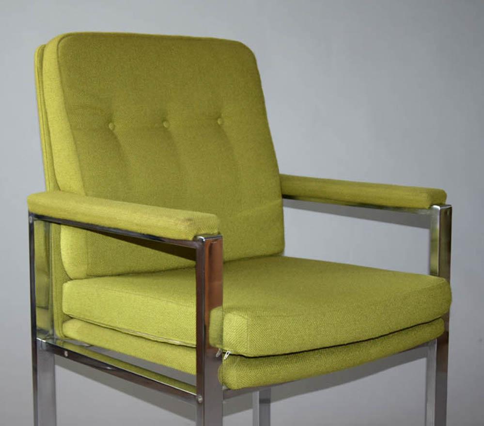 Central American Pair of Chrome Armchairs in the style of Milo Baughman, 1970s For Sale