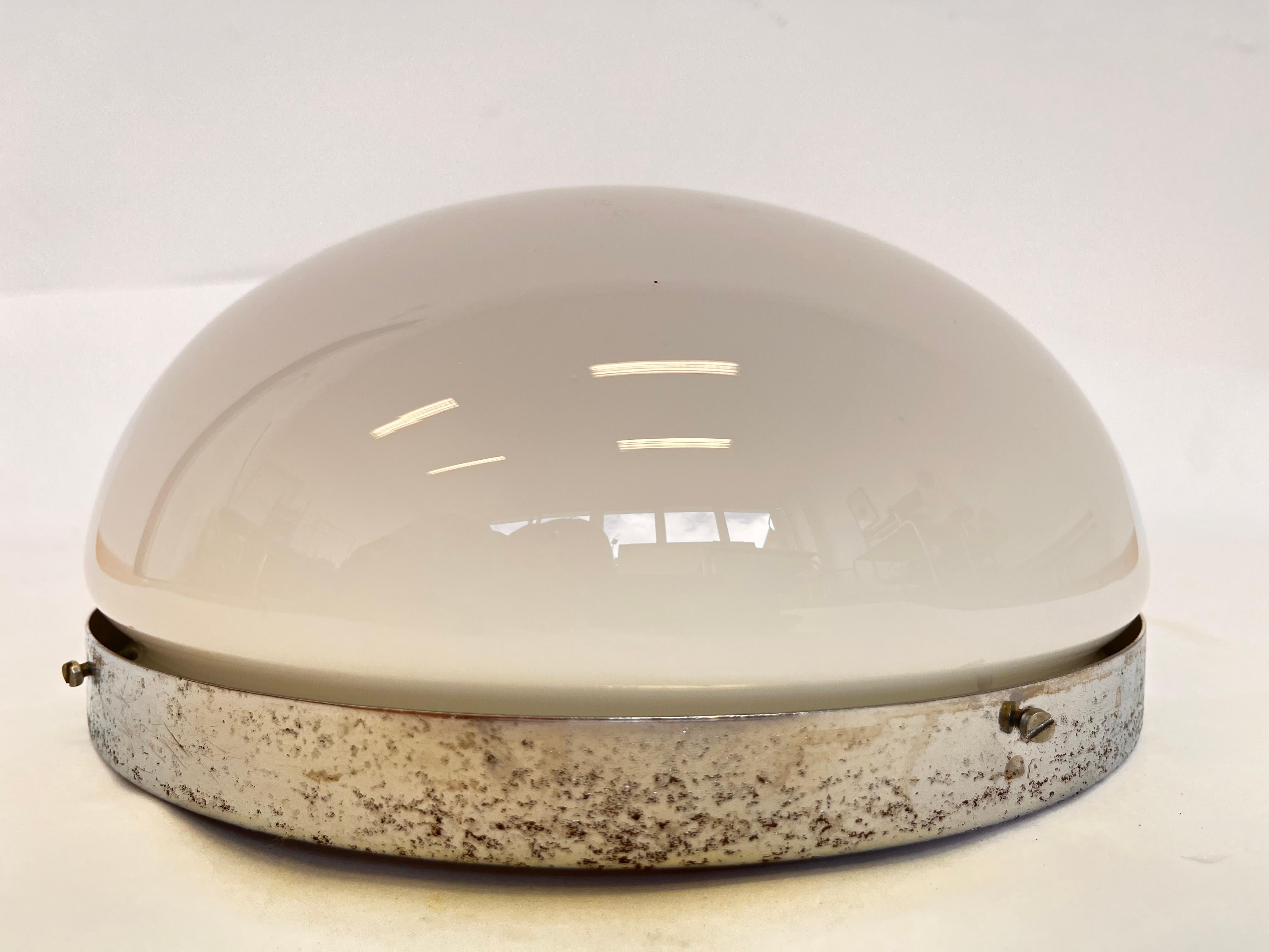 Paar verchromte Bauhaus-Decken- oder Wandleuchten, 1930er Jahre im Angebot 1