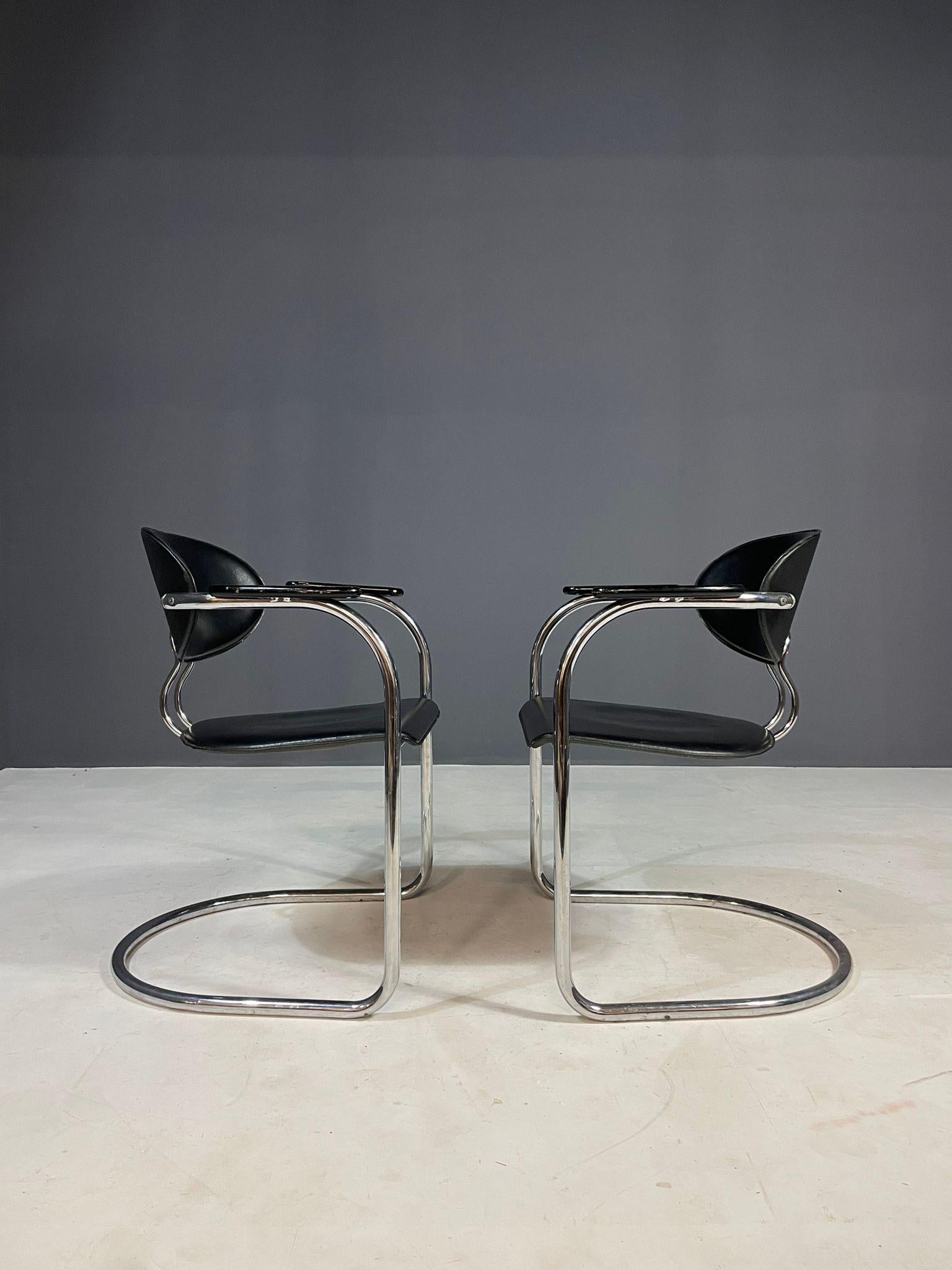 Italian Pair of Chrome Bauhaus Style Chairs by Effezeta, Italy, 1980s For Sale