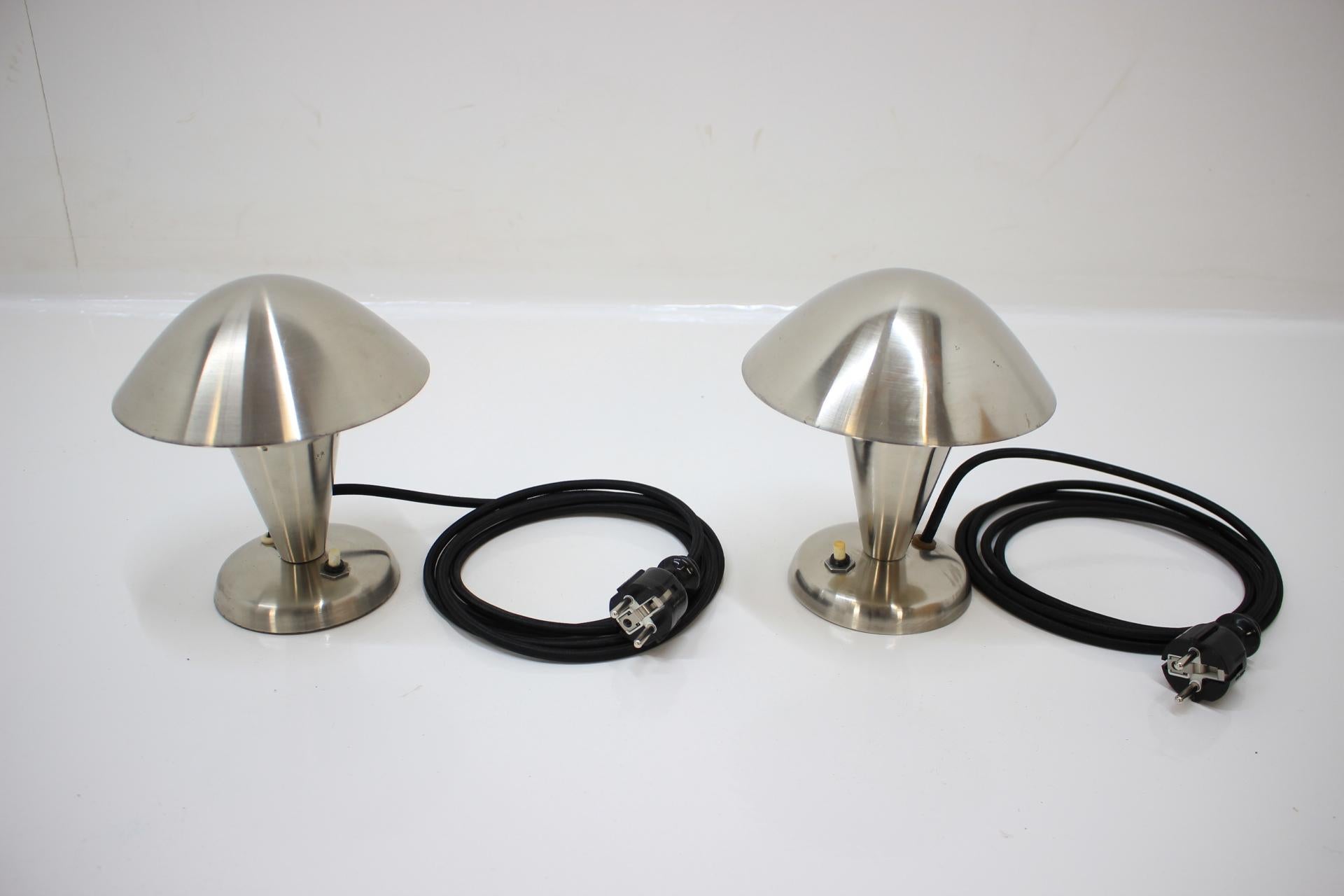 Pair of Chrome Bauhaus Table Lamps, 1930s 4