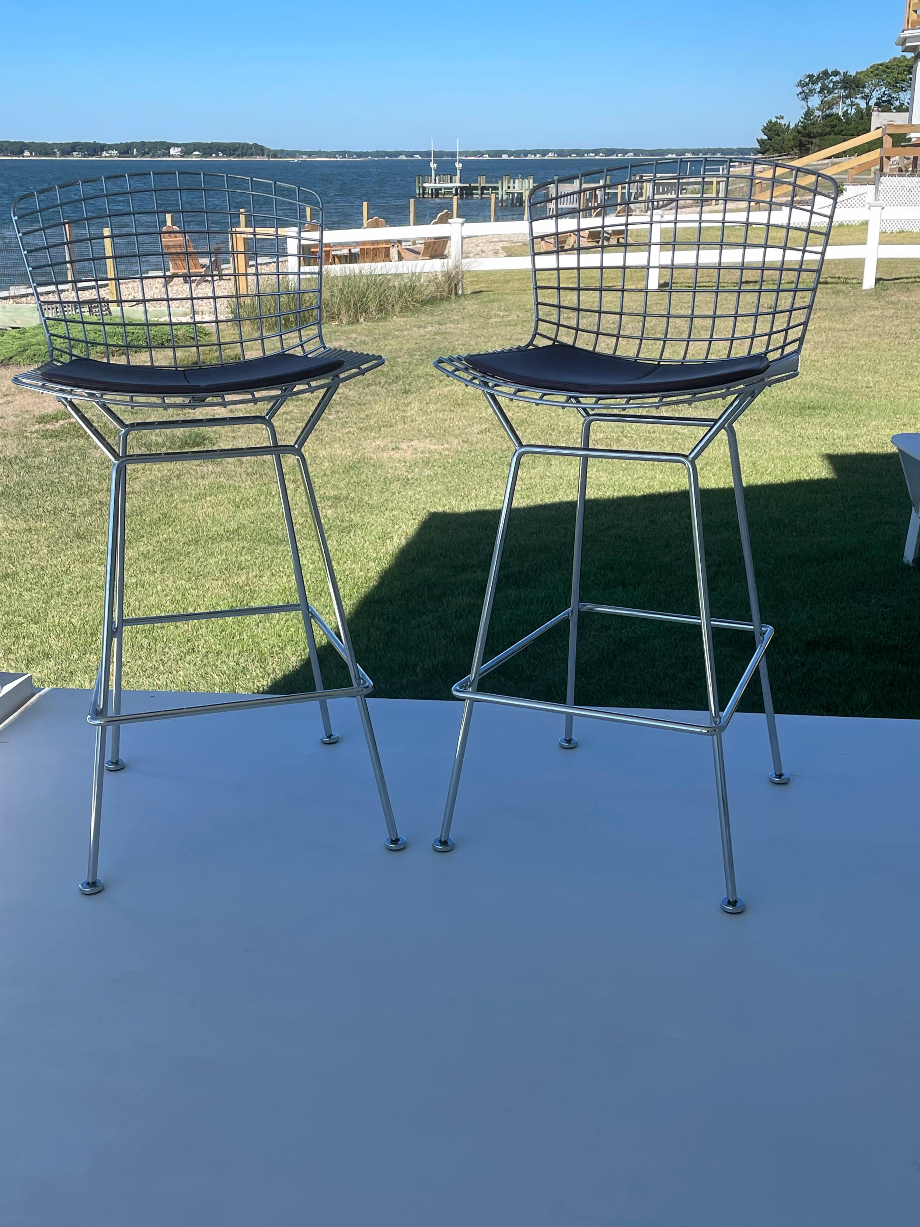 Pair of Chrome Bertoia Bar Stools from Knoll For Sale 4