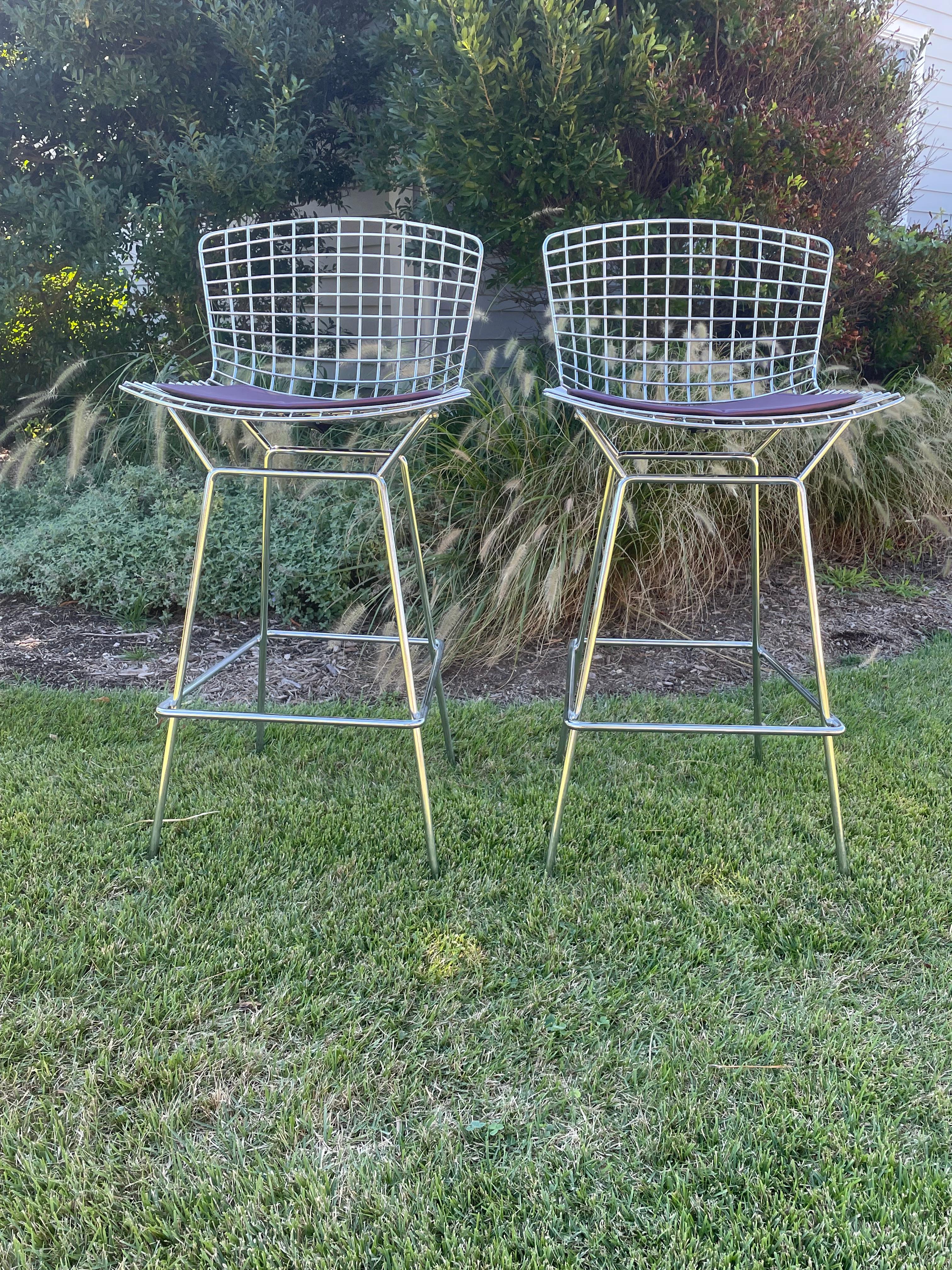 Pair of Chrome Bertoia Bar Stools from Knoll For Sale 5