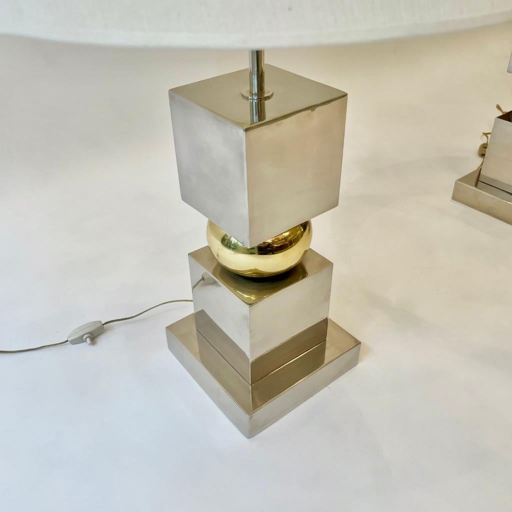 Paire de lampes de table en chrome et laiton ca. 1970 Bon état - En vente à Geneva, CH