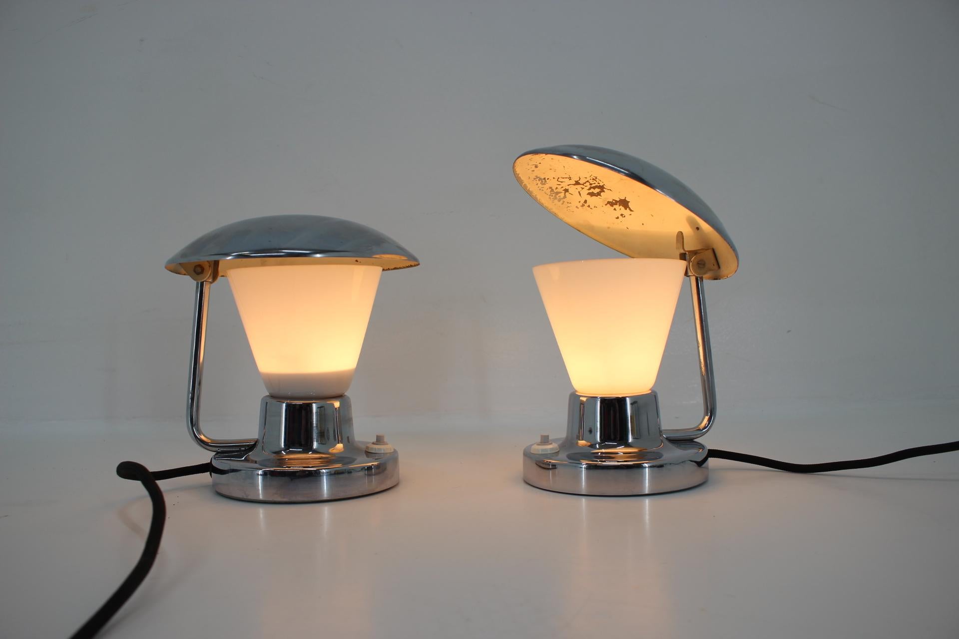 Mid-20th Century Pair of Chrome Glass Bauhaus Table Lamps, 1930s For Sale