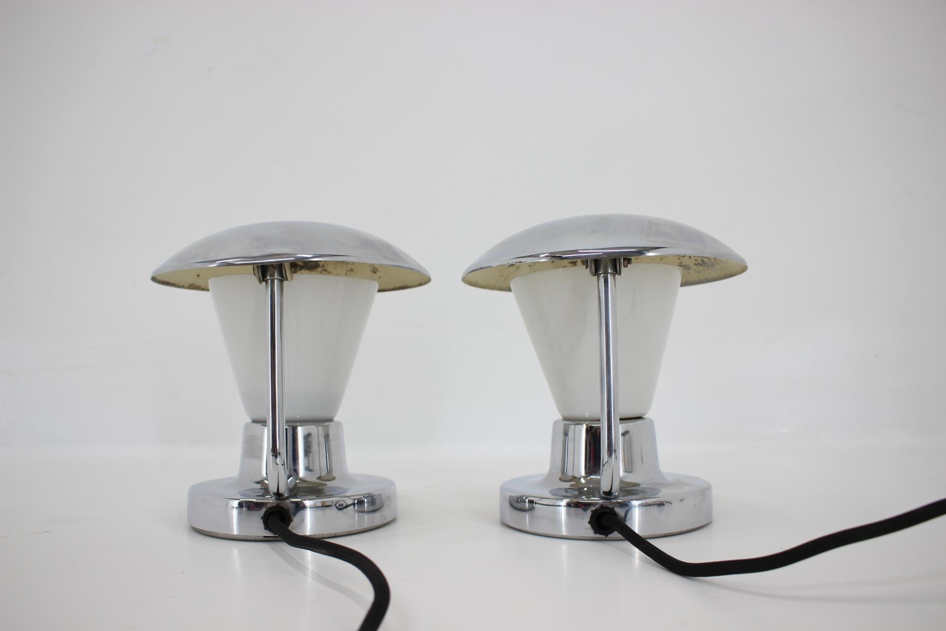 Pair of Chrome Glass Bauhaus Table Lamps, 1930s For Sale 1