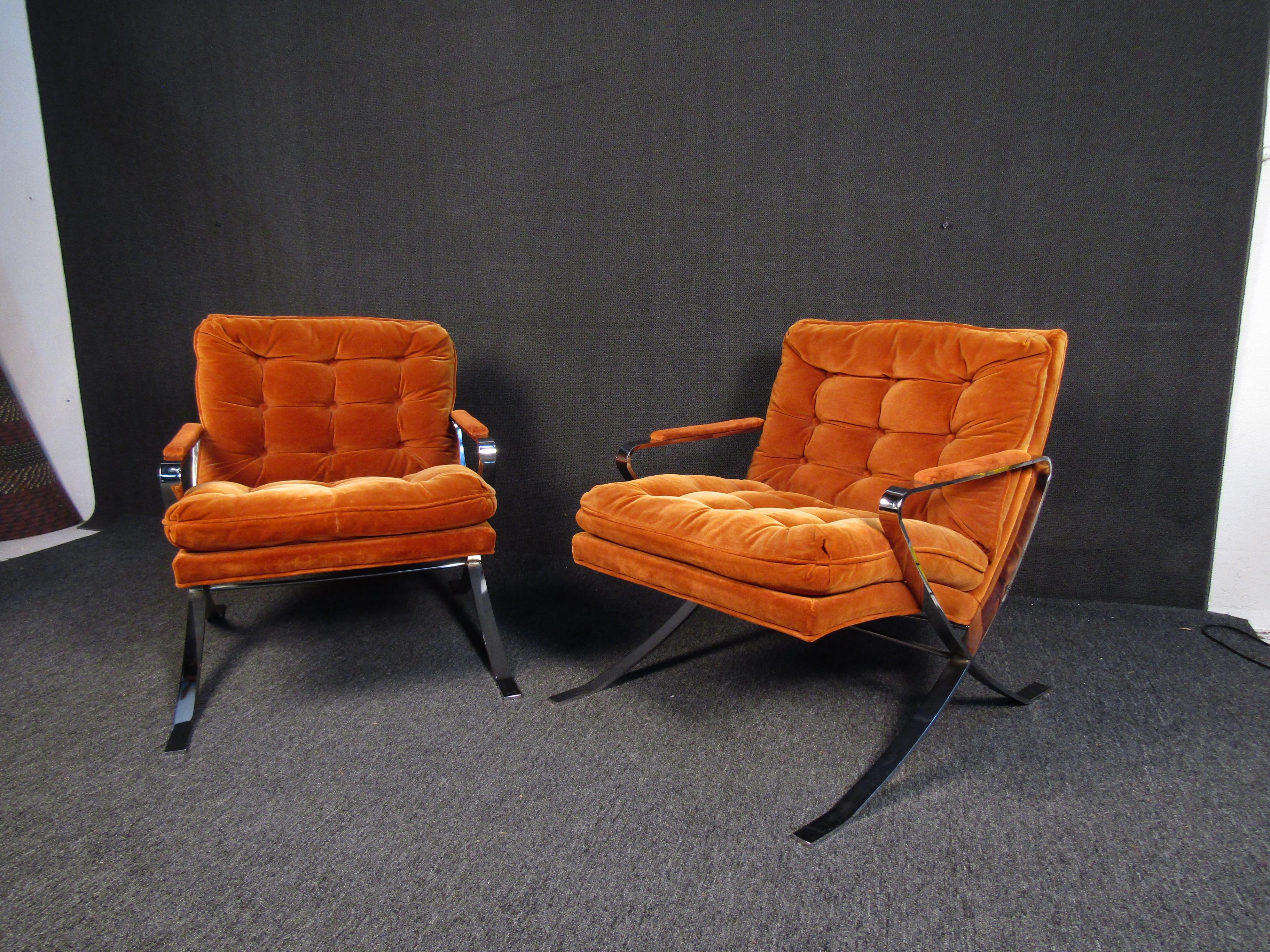 Mid-Century Modern Pair of Chrome Lounge Chairs in Style of Milo Baumann