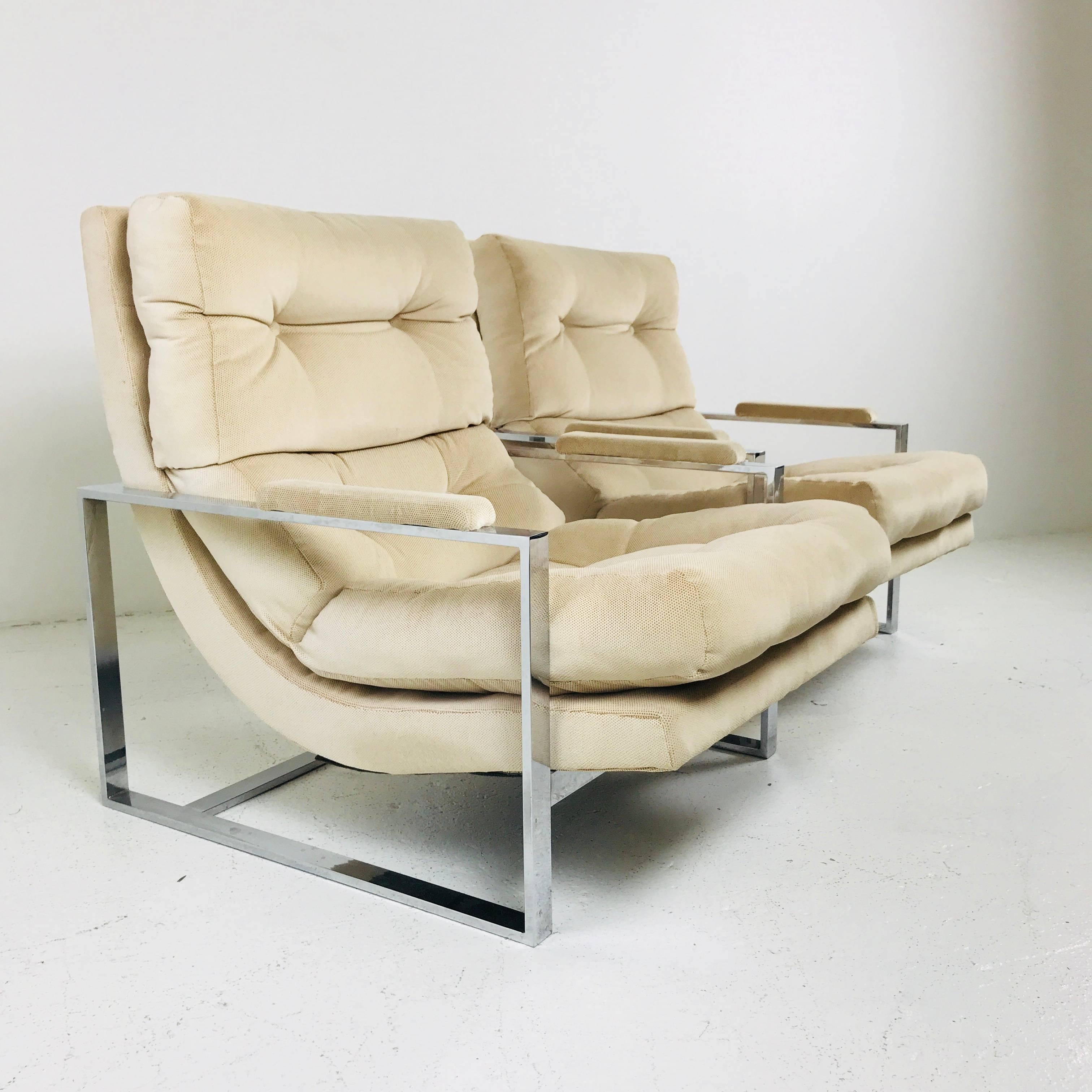 Mid-Century Modern Pair of Chrome Lounge Chairs in the Style of Milo Baughman