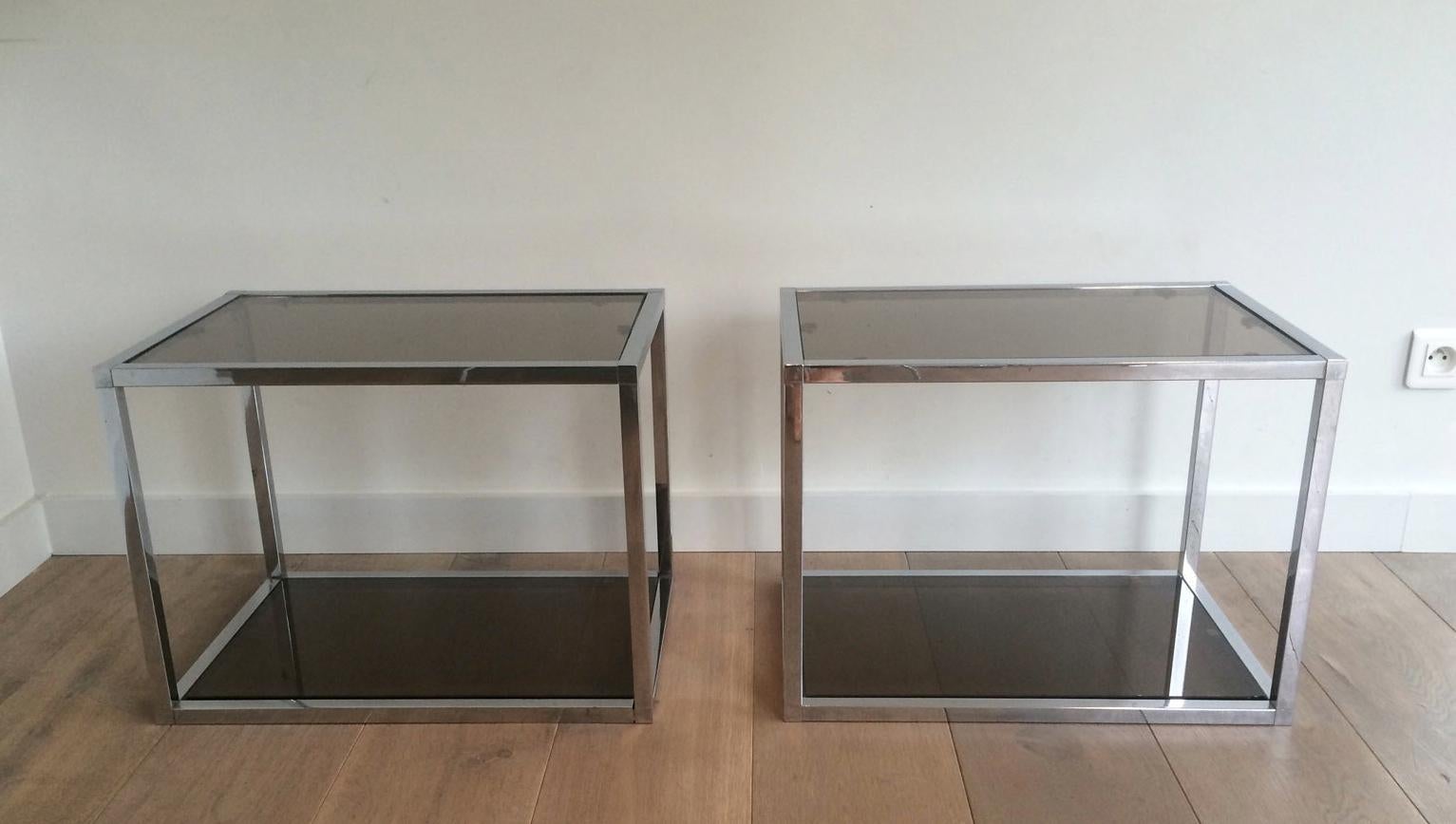 Mid-Century Modern Pair of Chrome Side Tables with Smoked Glasses, circa 1970 For Sale