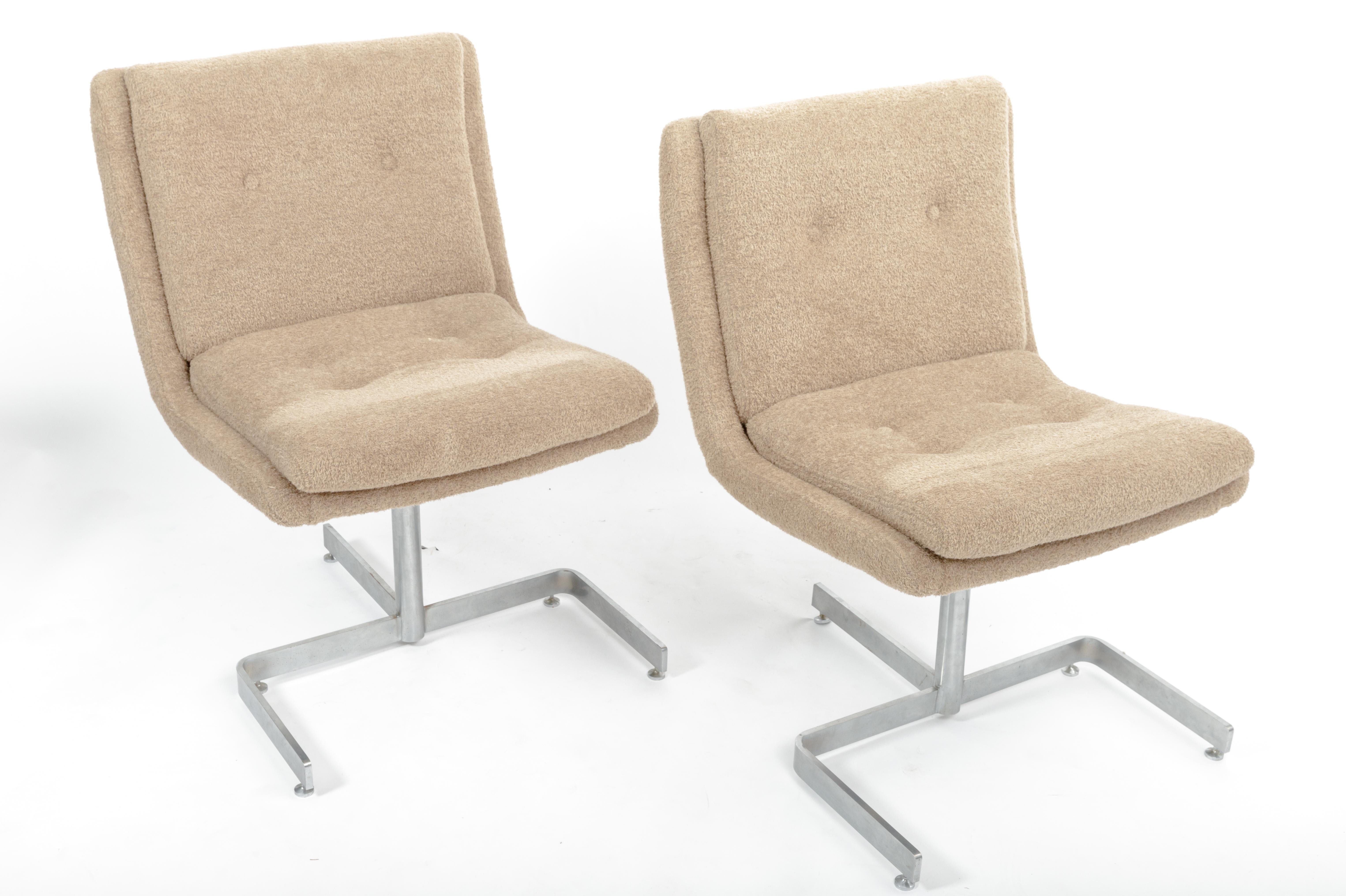 raphael executive chair