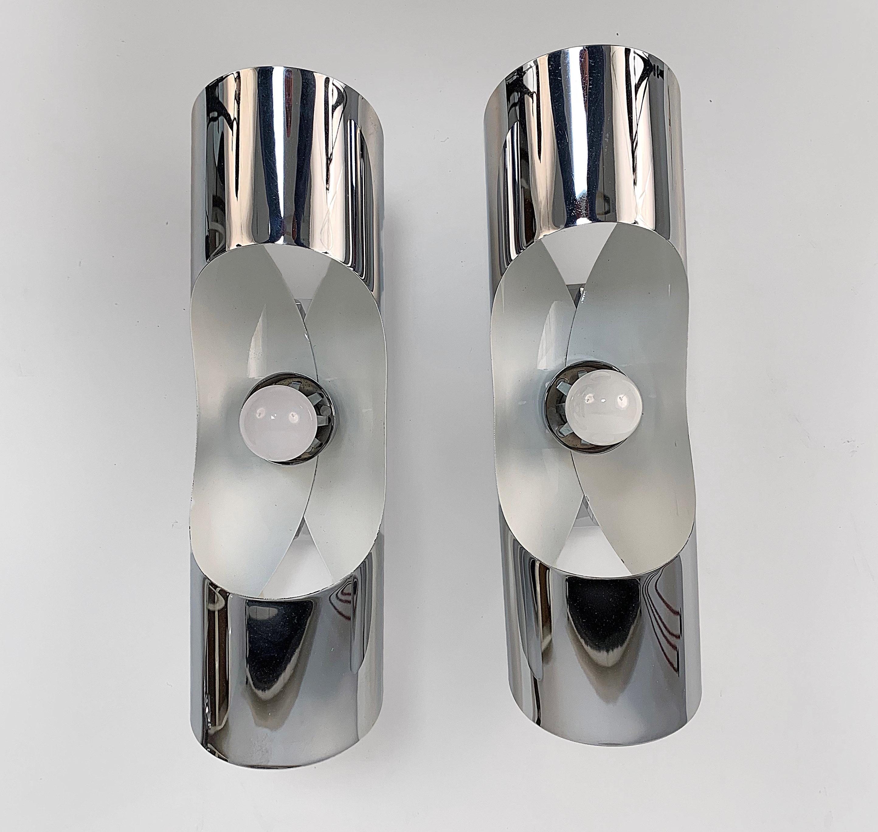 Pair of Chrome Steel Appliques Wall Lamps, 1970s 1