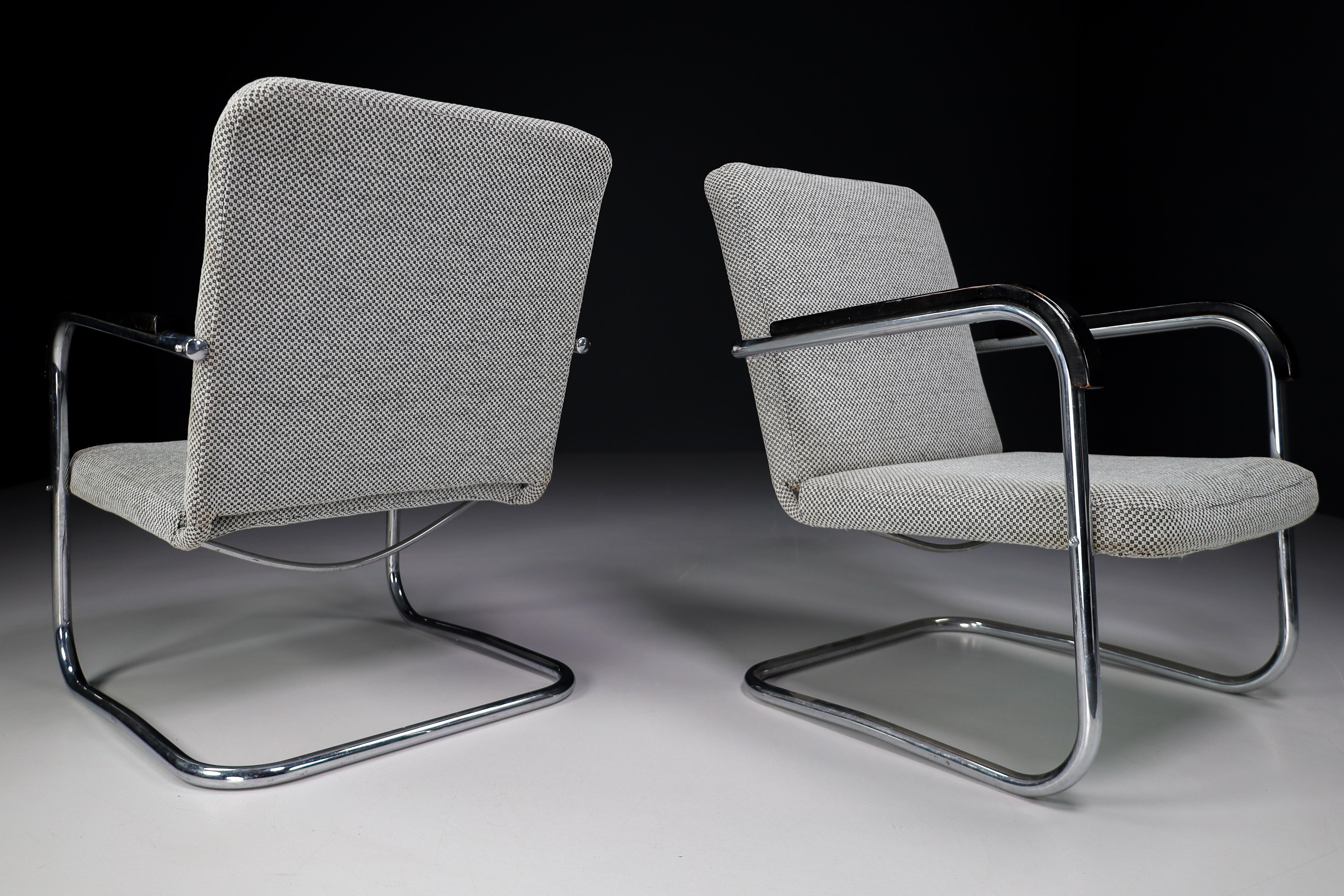 20th Century Pair of Chrome Steel Armchairs by Thonet circa 1930s Midcentury Bauhaus Period