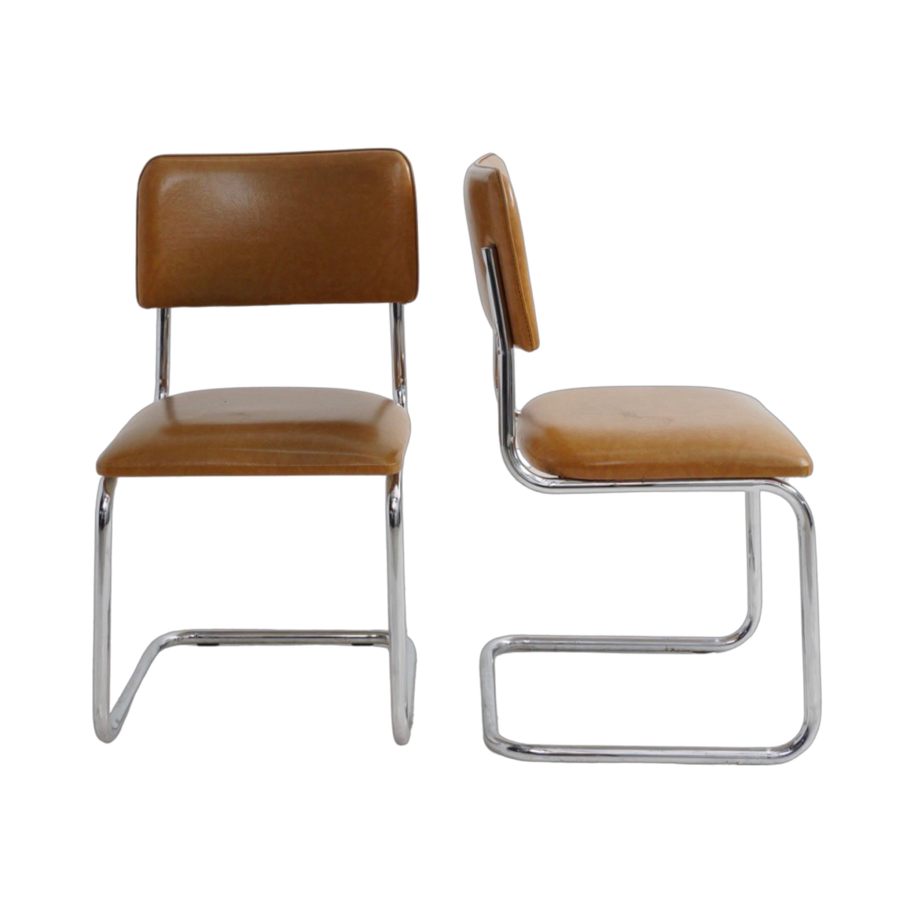 Pair of Chrome & Vinyl Cantilever Chairs, 1970s 1