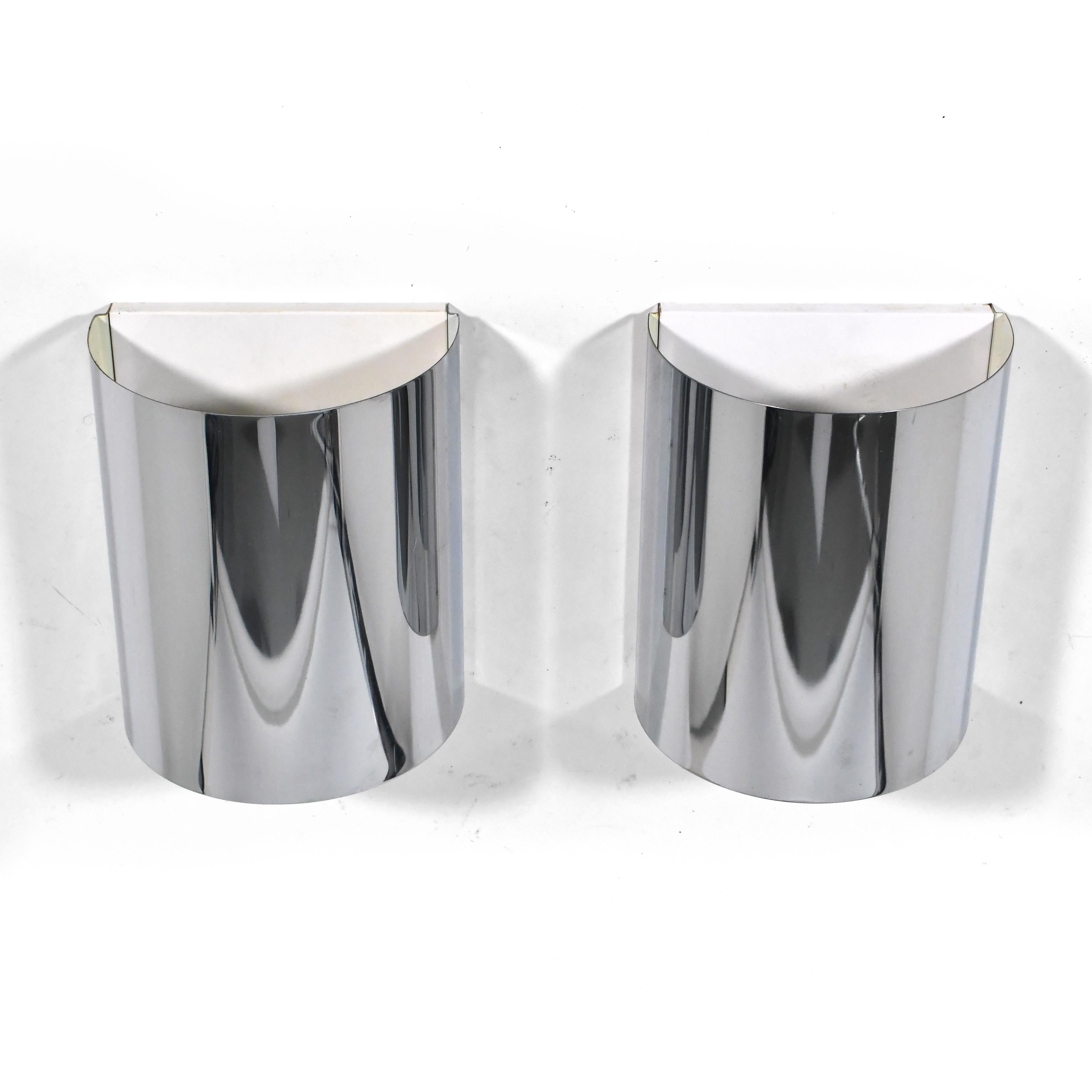 Minimalist Pair of Chrome Wall Sconces in the Manner of Jere In Good Condition For Sale In Highland, IN