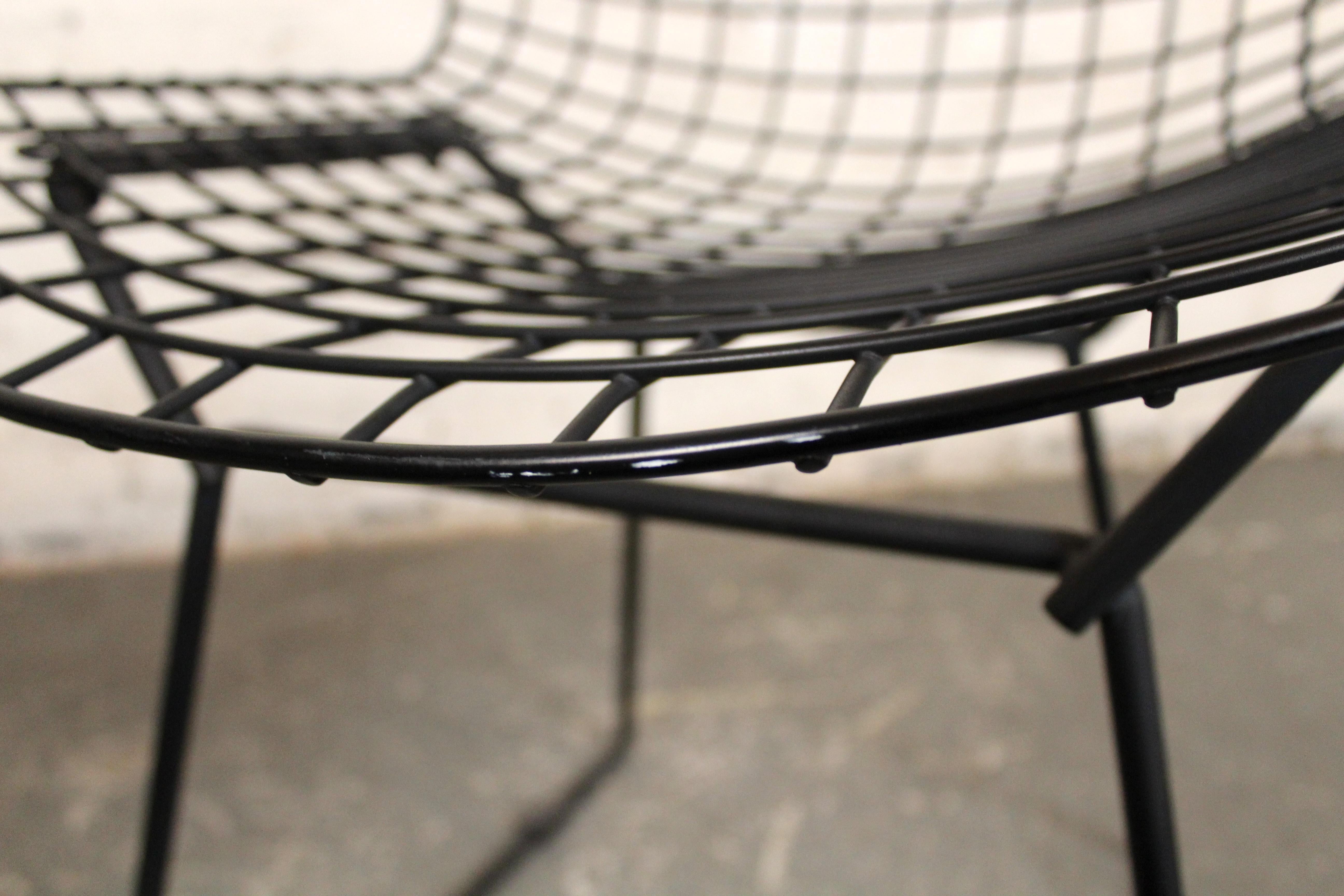 Pair of Chrome Wire Dining Chairs in the Style of Bertoia for Knoll en vente 4