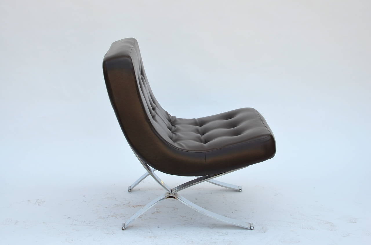 Pair of Chromed Italian 1970s Slipper Chairs In Good Condition In Los Angeles, CA