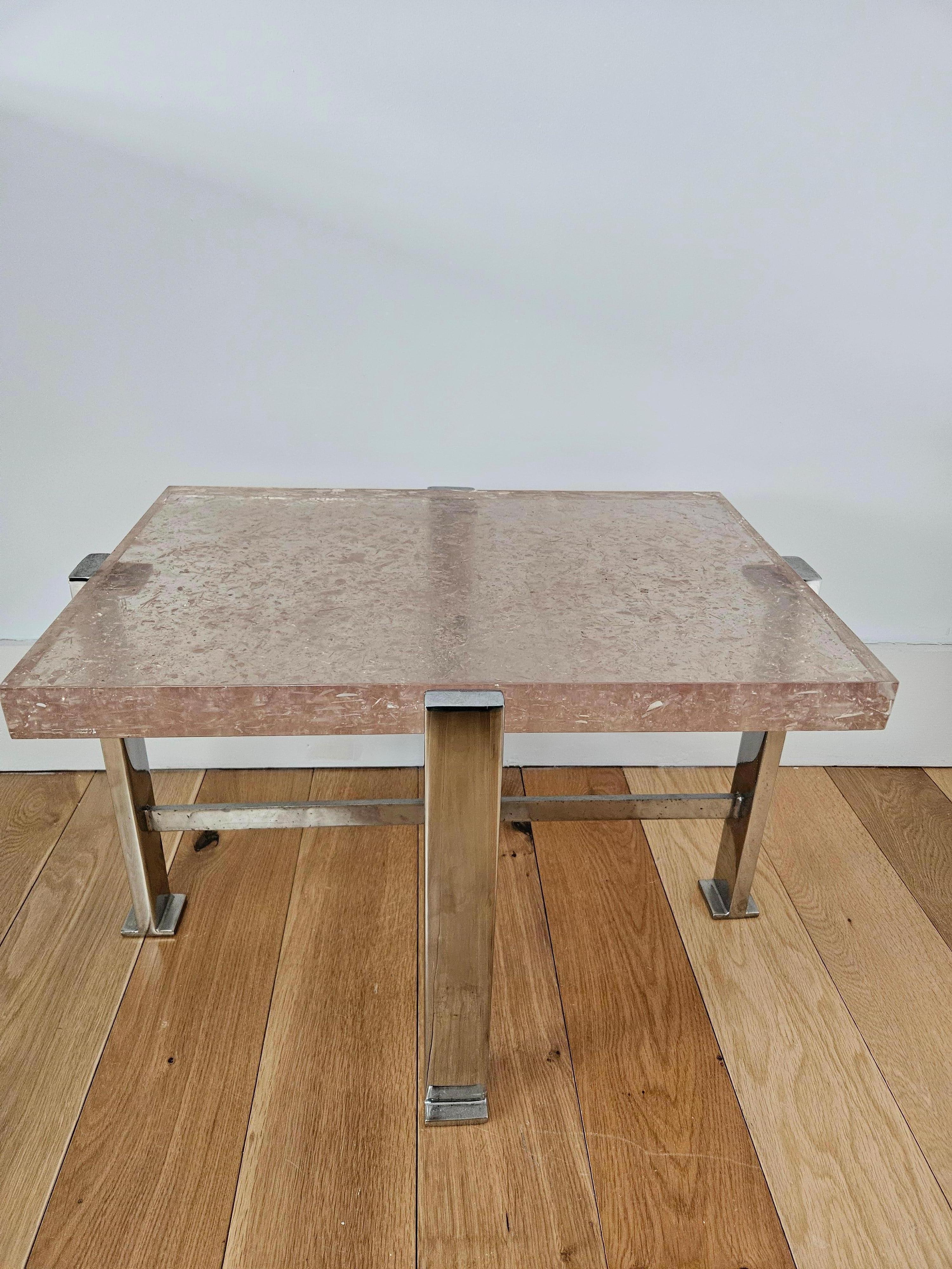 Pair of Chromed Metal and Resin Side Tables attributed to Pierre Giraudon. In Fair Condition For Sale In London, GB