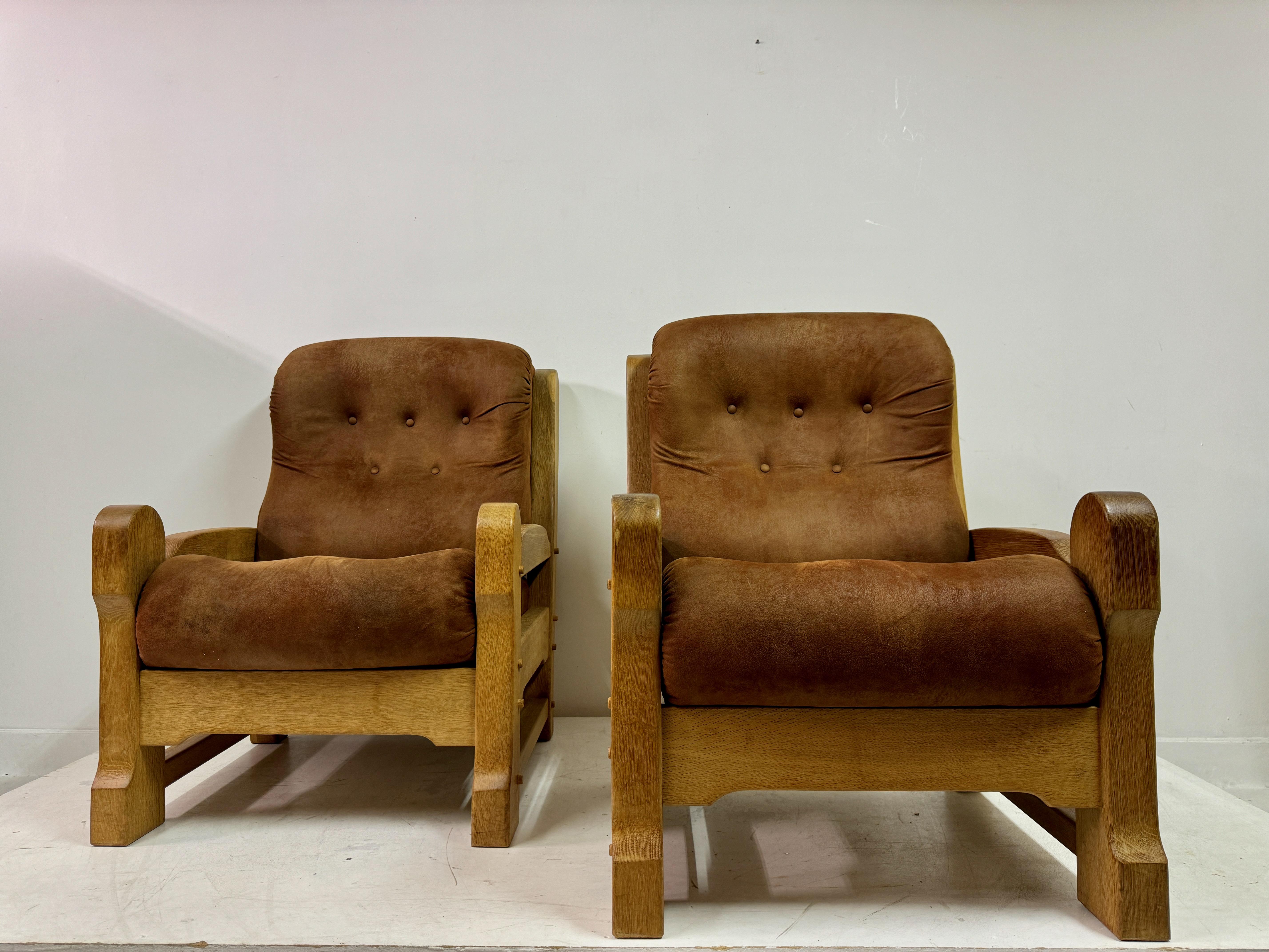 Coppia di robuste poltrone brutaliste degli anni '60 in Oak in vendita 5