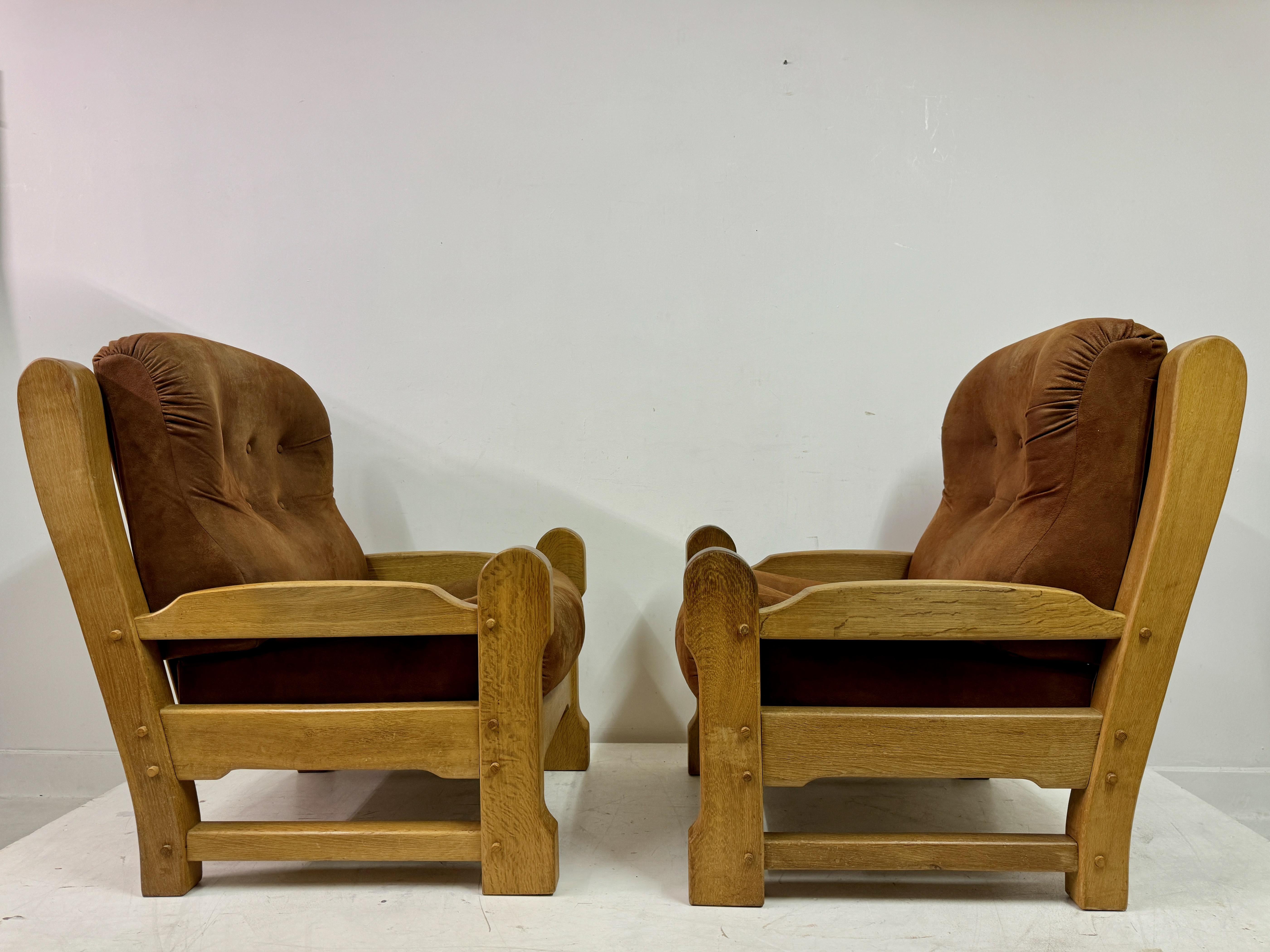 Coppia di robuste poltrone brutaliste degli anni '60 in Oak in vendita 6