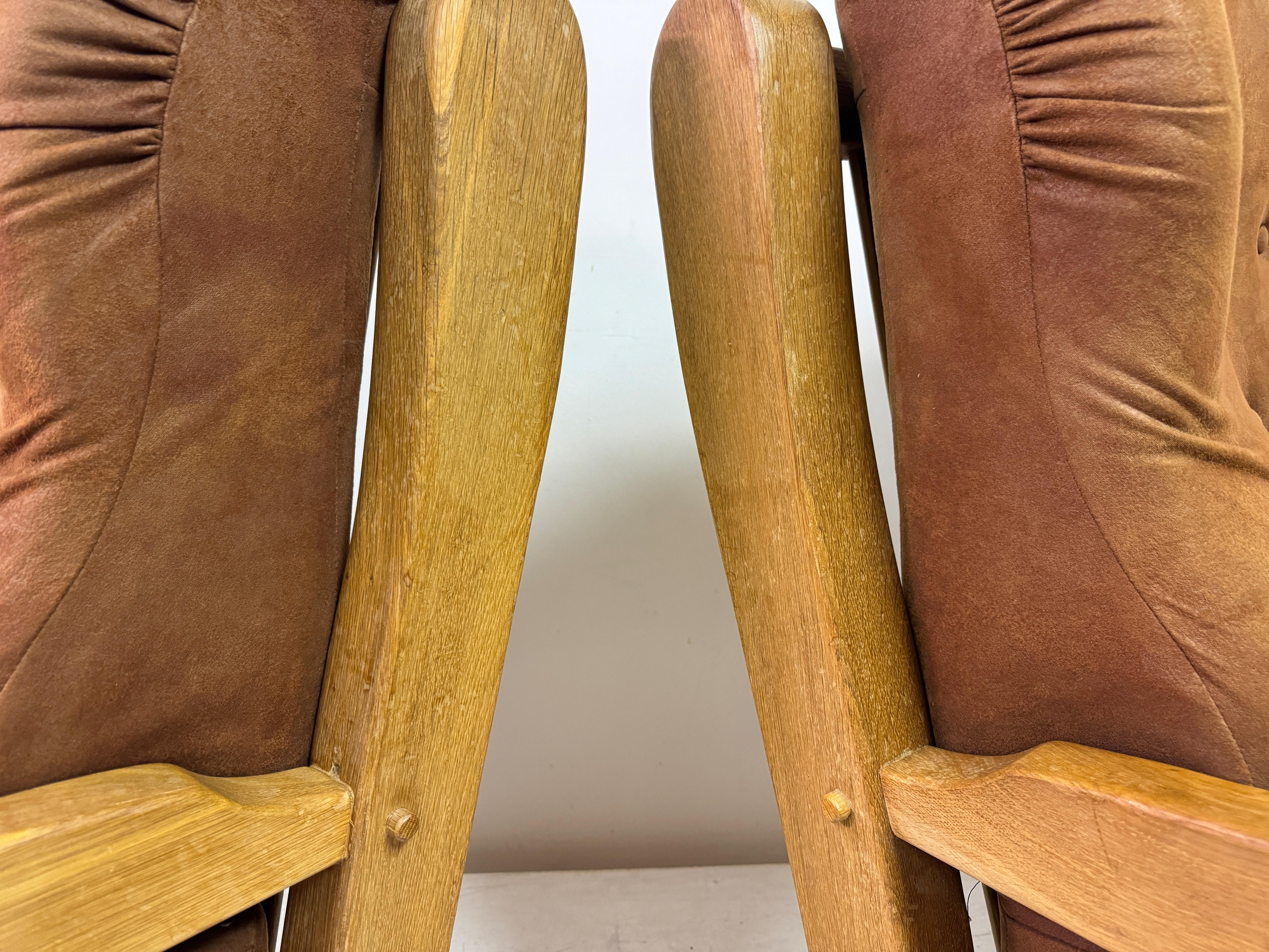 Coppia di robuste poltrone brutaliste degli anni '60 in Oak in vendita 12