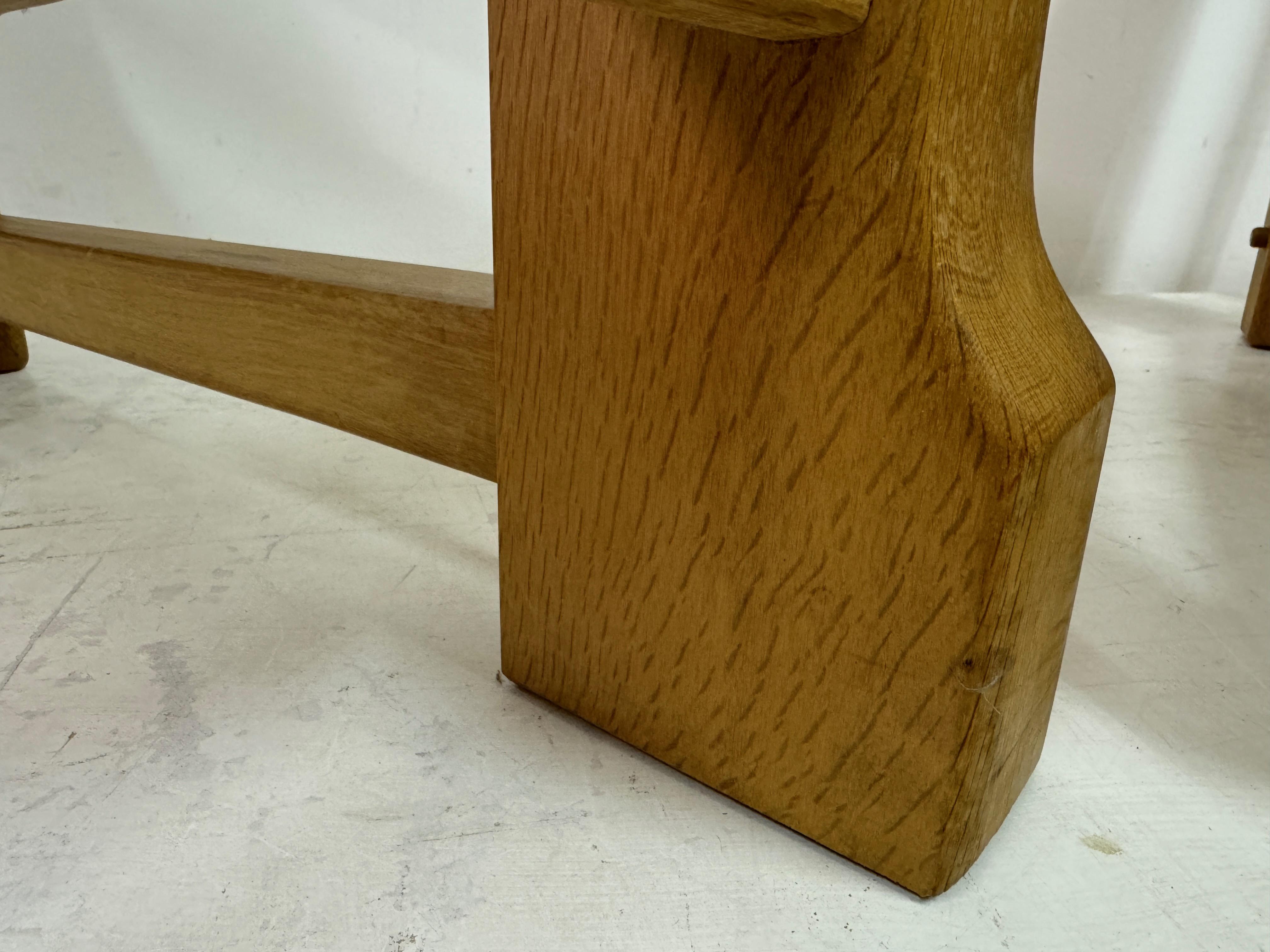 Belga Coppia di robuste poltrone brutaliste degli anni '60 in Oak in vendita