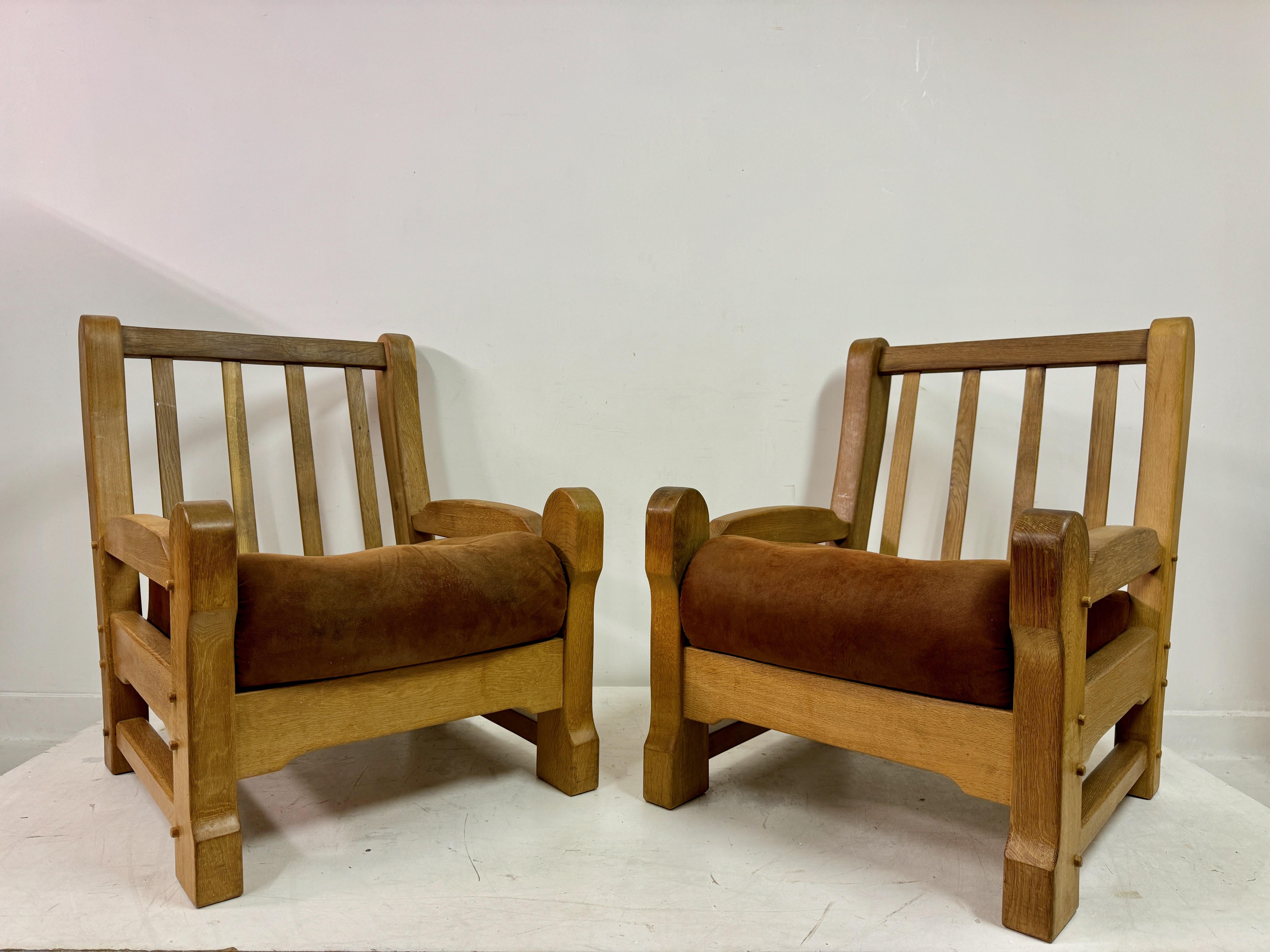 XX secolo Coppia di robuste poltrone brutaliste degli anni '60 in Oak in vendita