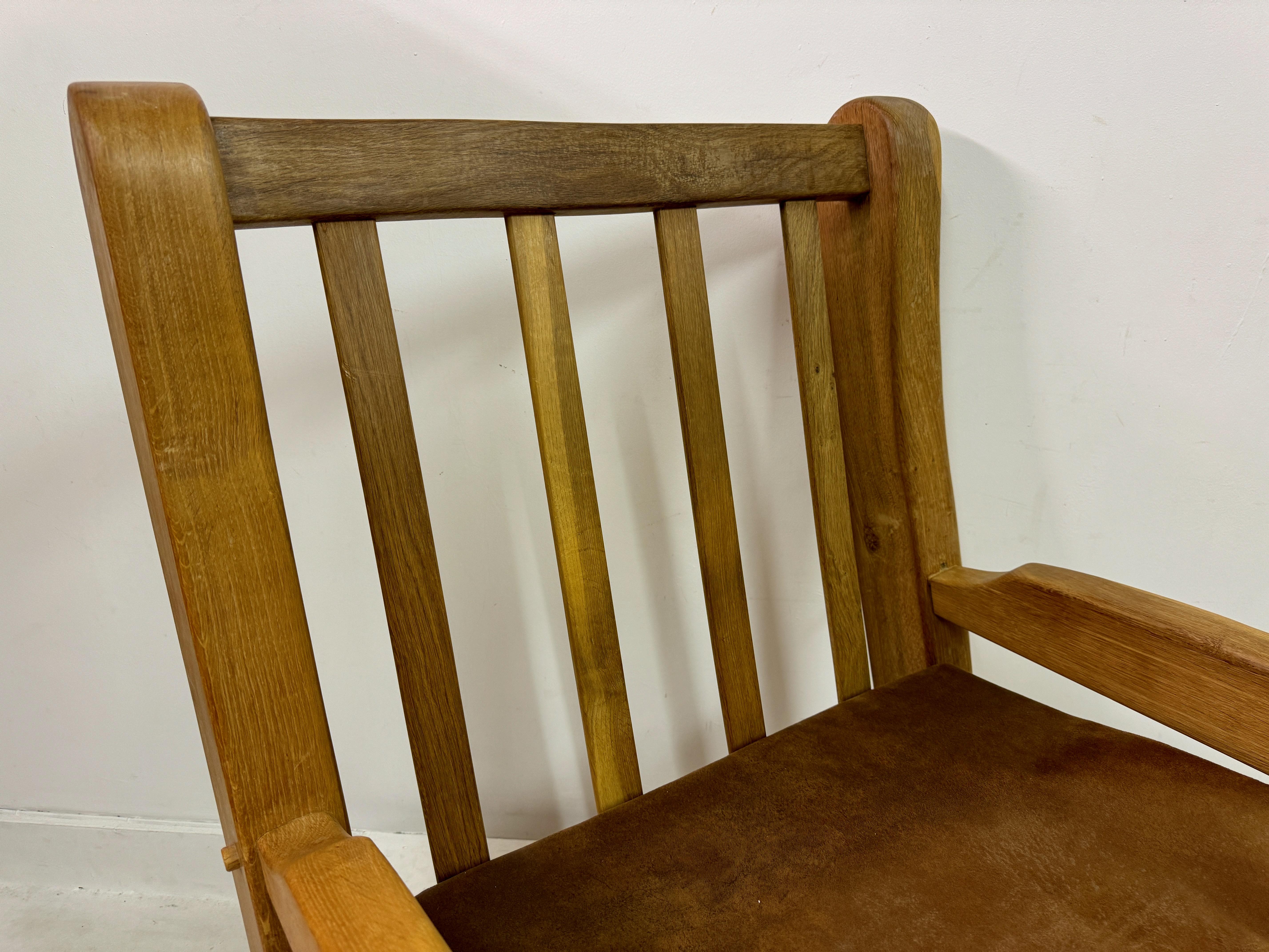 Coppia di robuste poltrone brutaliste degli anni '60 in Oak in vendita 2
