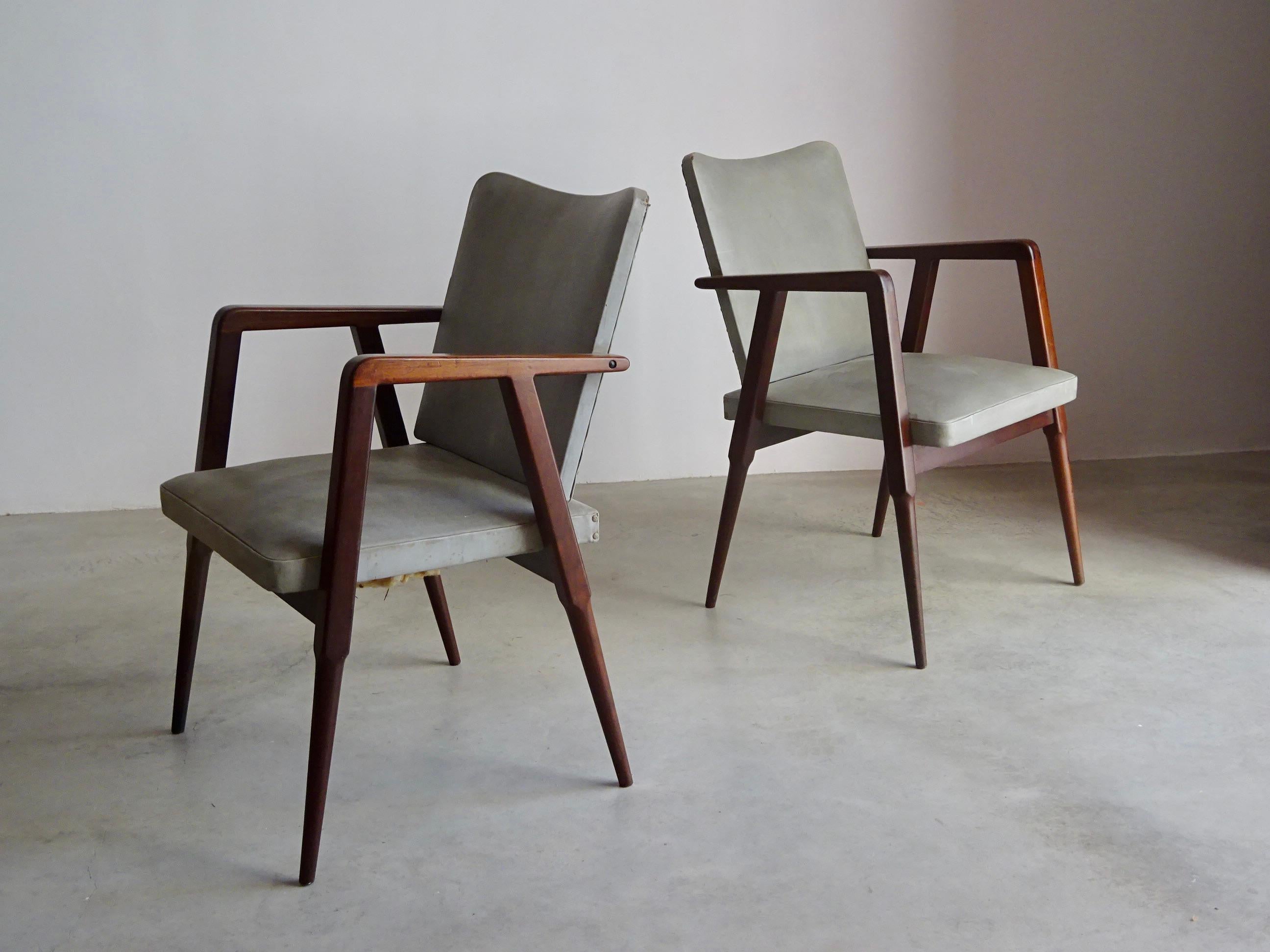 Paire de fauteuils Cimo. Brésil, années 1950. en vente 4