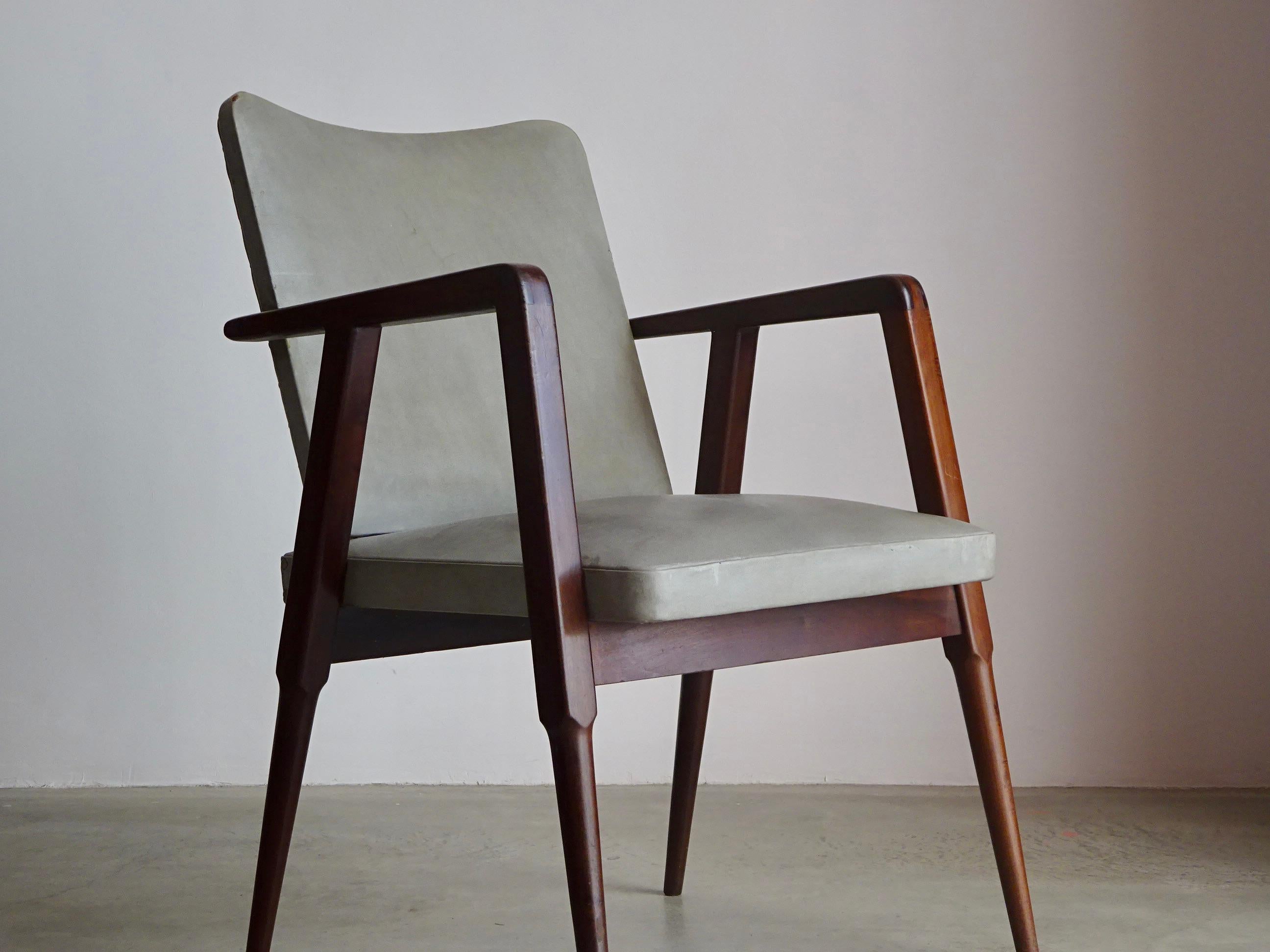 Mid-Century Modern Paire de fauteuils Cimo. Brésil, années 1950. en vente