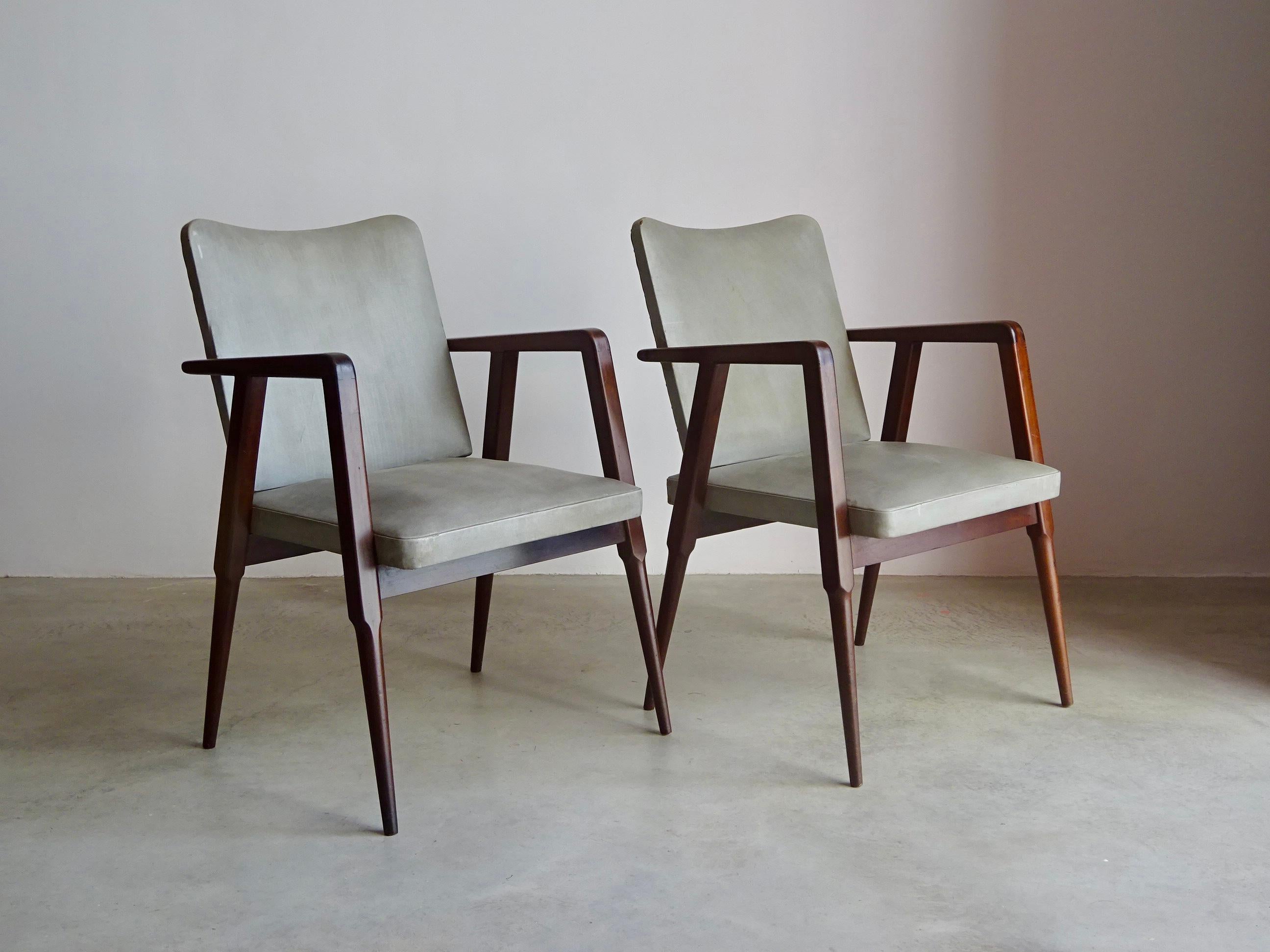 Paire de fauteuils Cimo. Brésil, années 1950. en vente 1