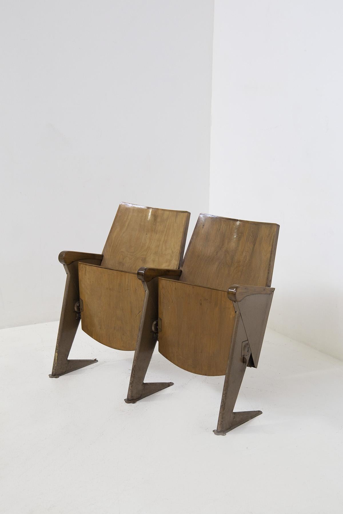 Rare pair of cinema chairs by Gastone Rinaldi for the IL Piccolo Milano theater in 1952. The model in question is LV 4.
The pair of cinema or theater chairs are one of the earliest examples for the IL PICCOLO Theater in Milan. Made of wood for the