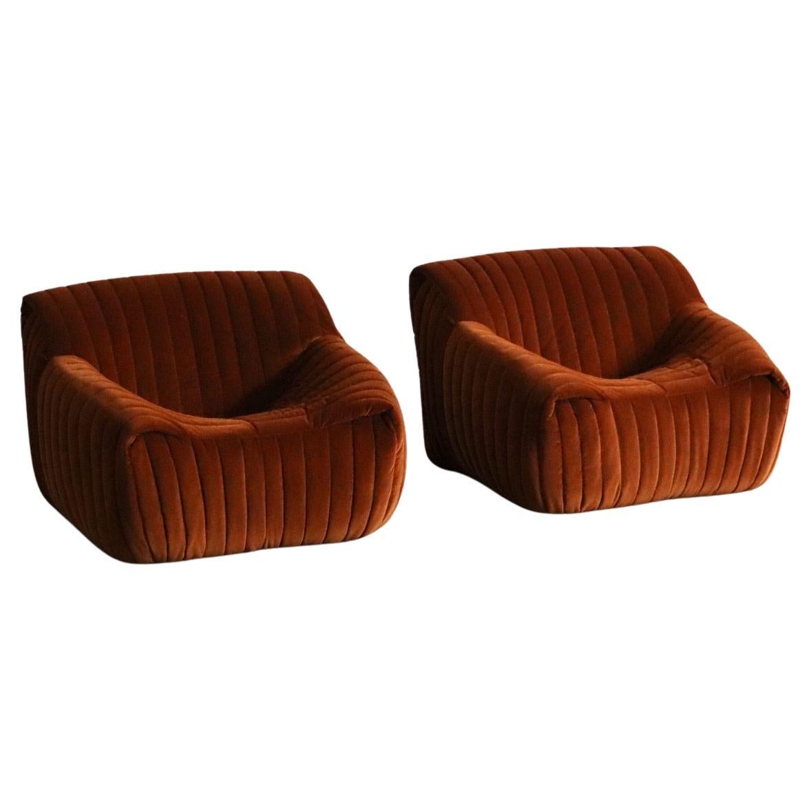 Pair Of Cinna Sandra Lounge Chairs In Velvet By Annie Hieronimus, 1970s
