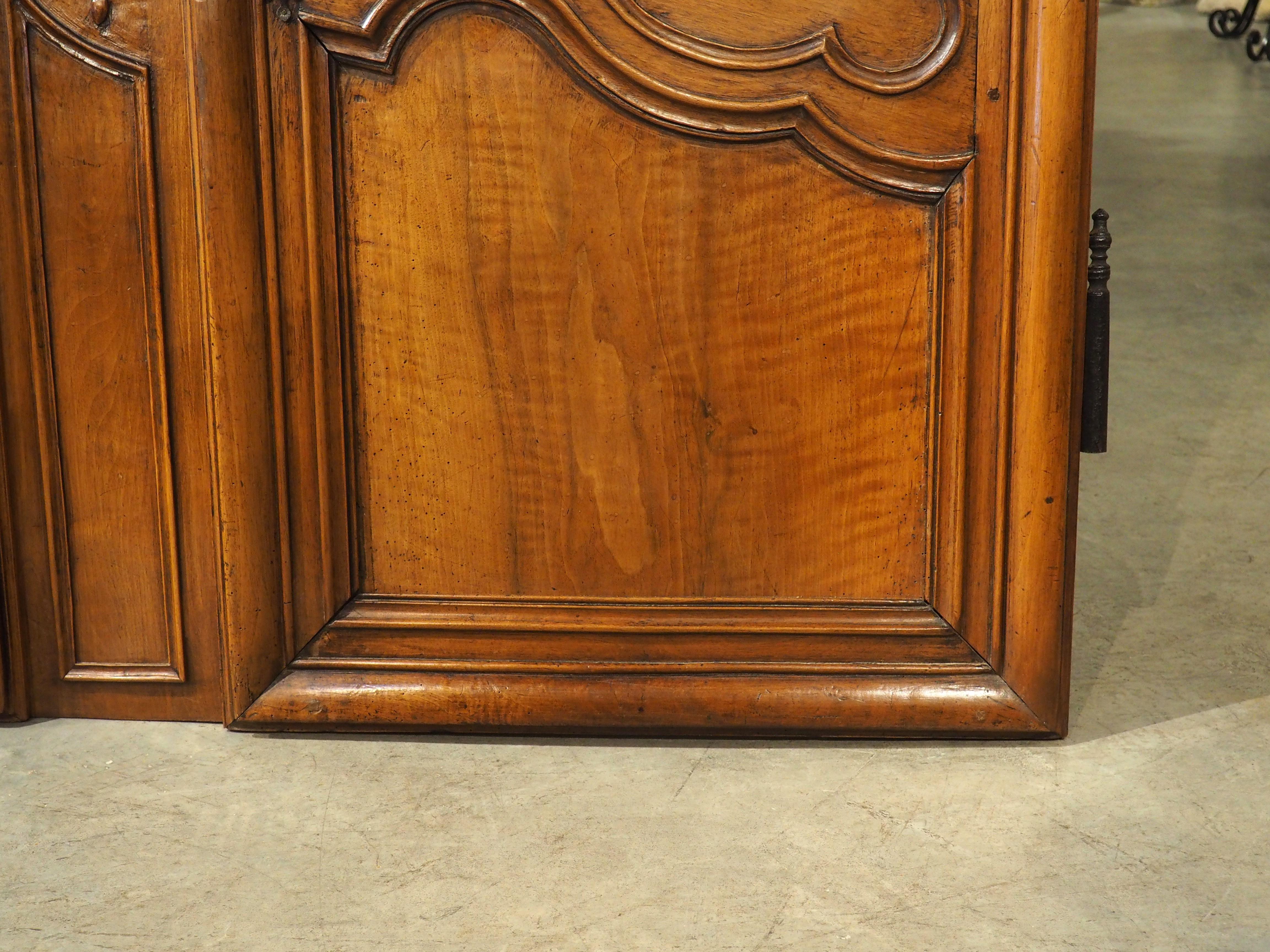 Hand-Carved Pair of Circa 1750 Solid Walnut Façade or Cabinet Doors from Provence, France For Sale